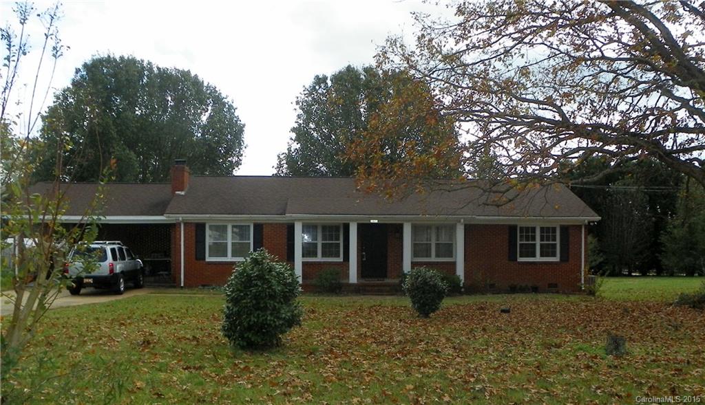 This house is neat as a pin.  Come see this 3 bedroom 2 bath house.  This house has a living room, dining, den, carport, deck, not to mention a huge yard.  Must see, this won't last long.  House includes the refrigerator, as well as the washer and dryer.
