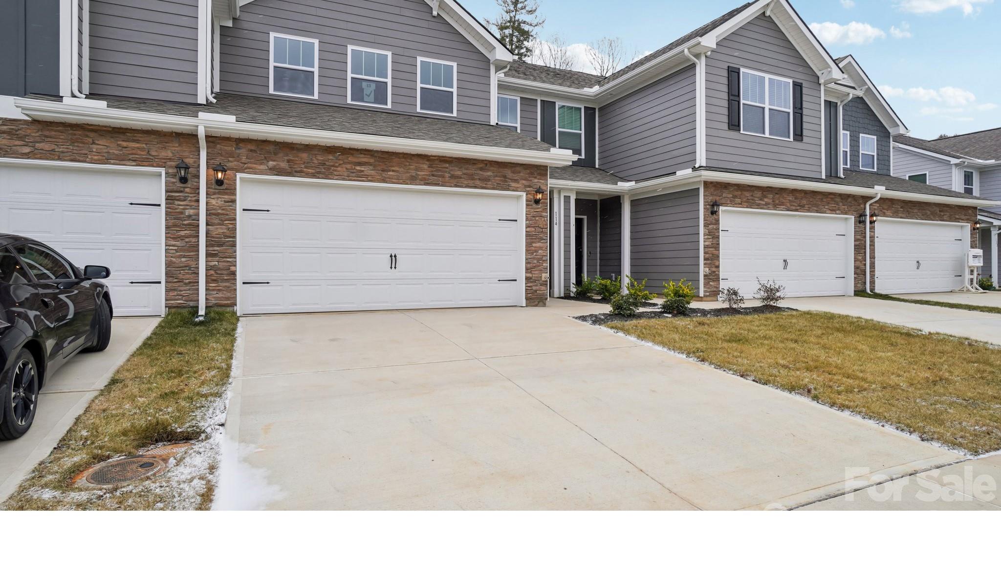 Pleasant Grove Townhomes - Residential