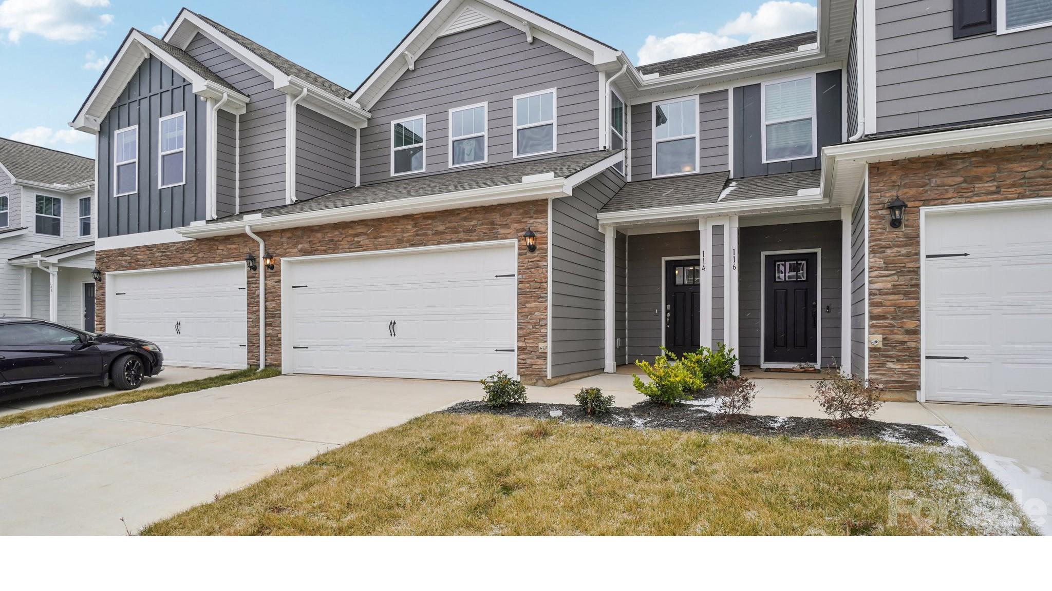 Pleasant Grove Townhomes - Residential