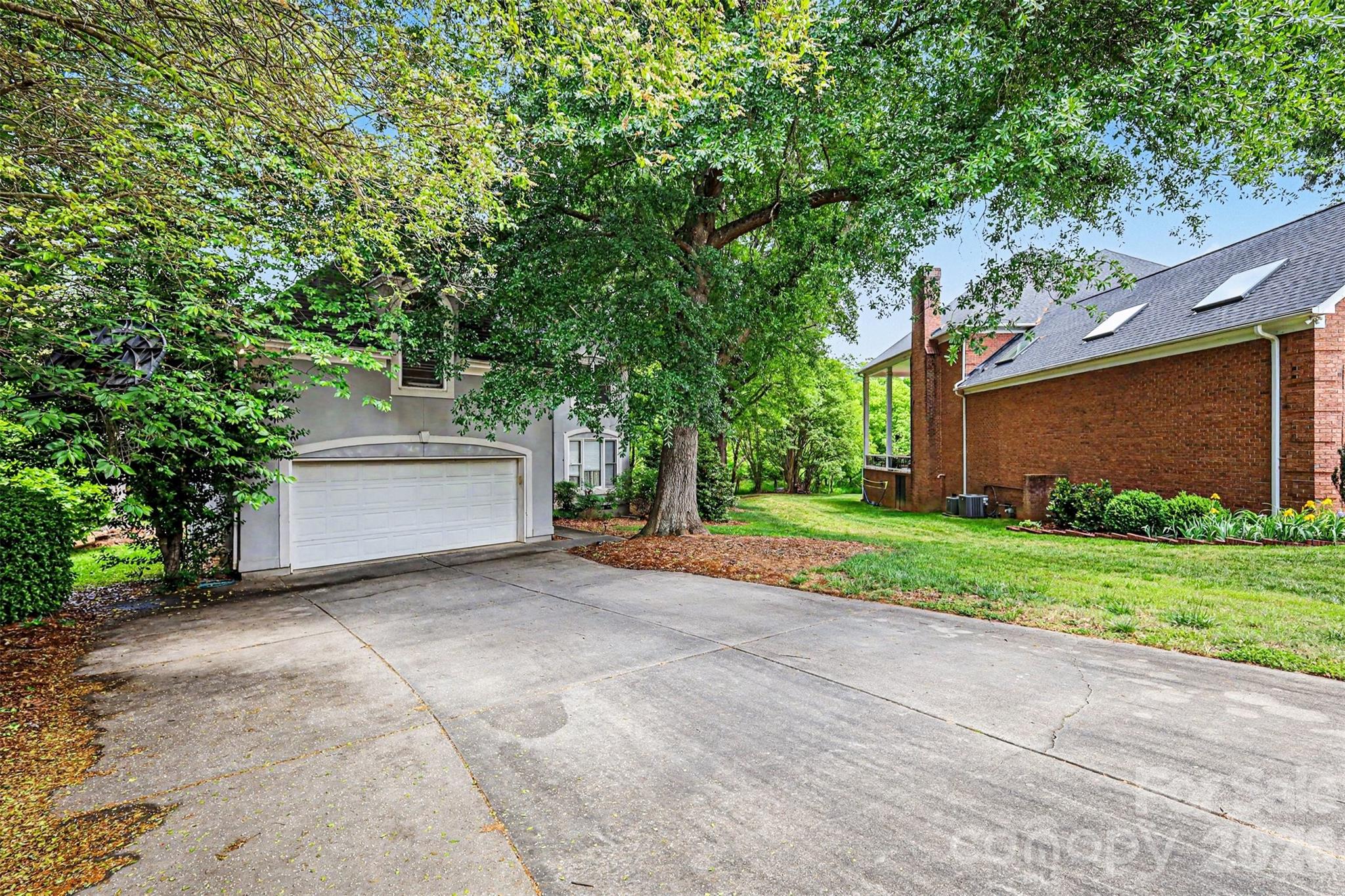 Beacon Knoll - Residential