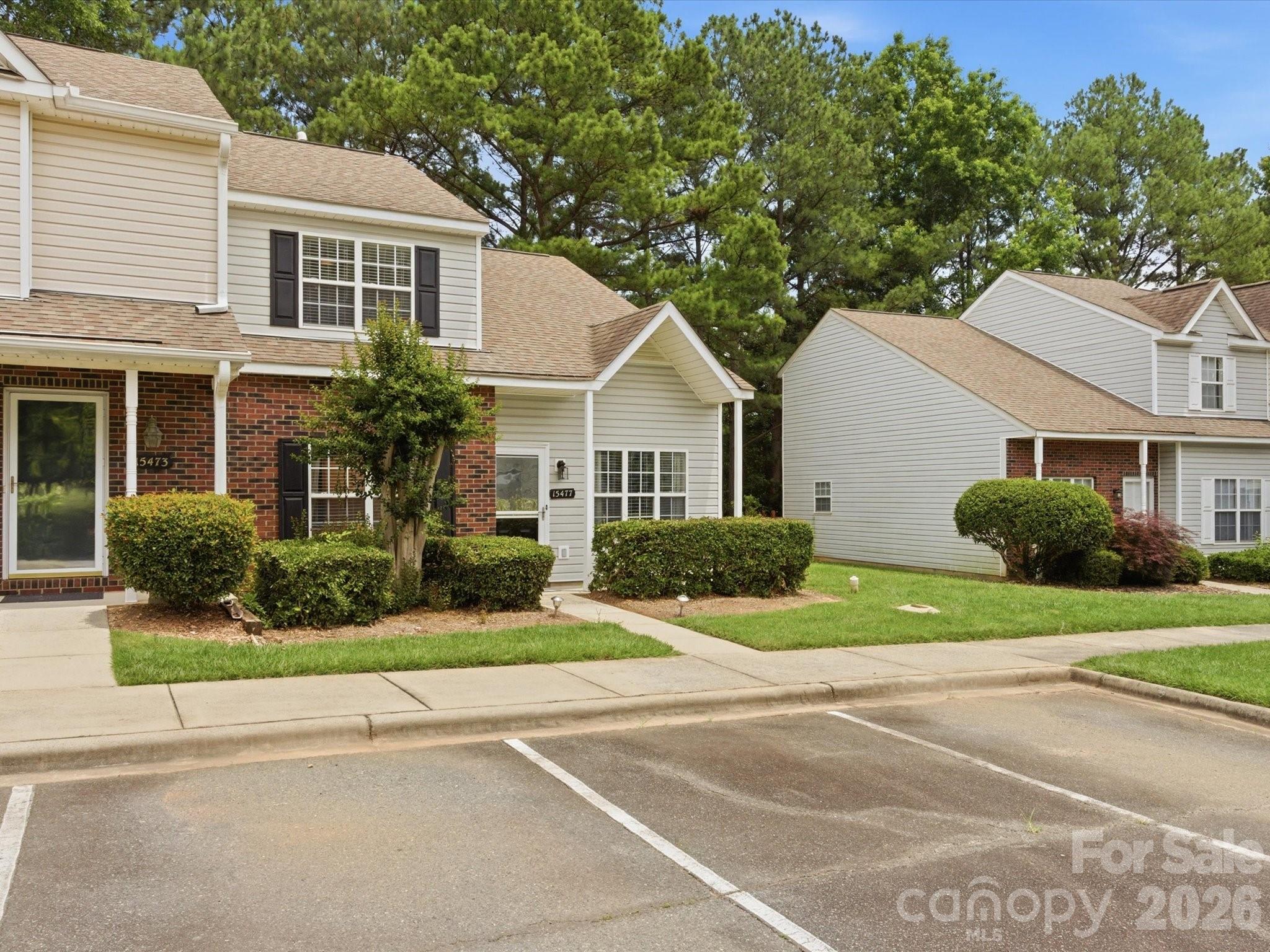 Maplecrest - Residential