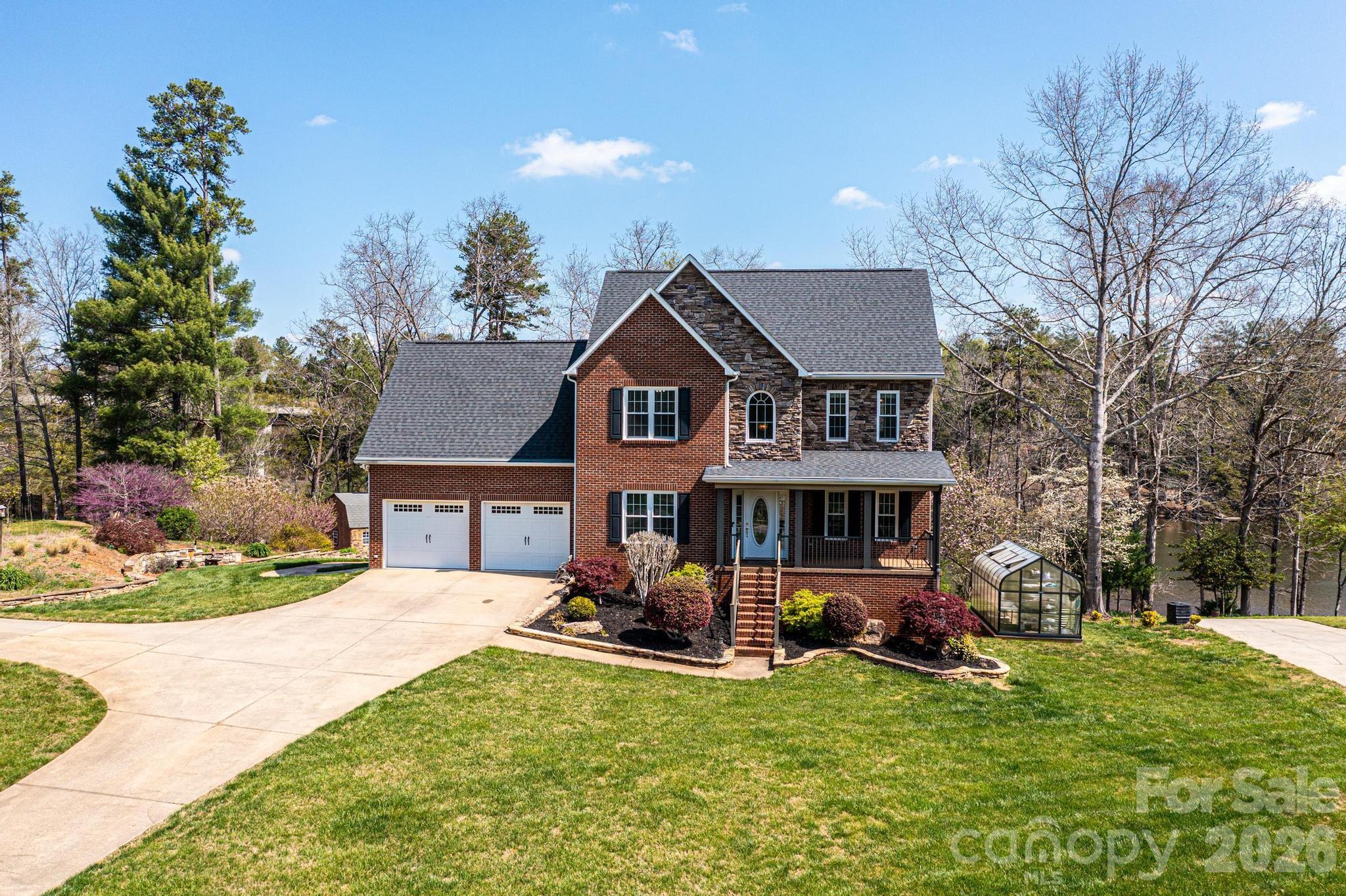 Crystal Falls - Residential