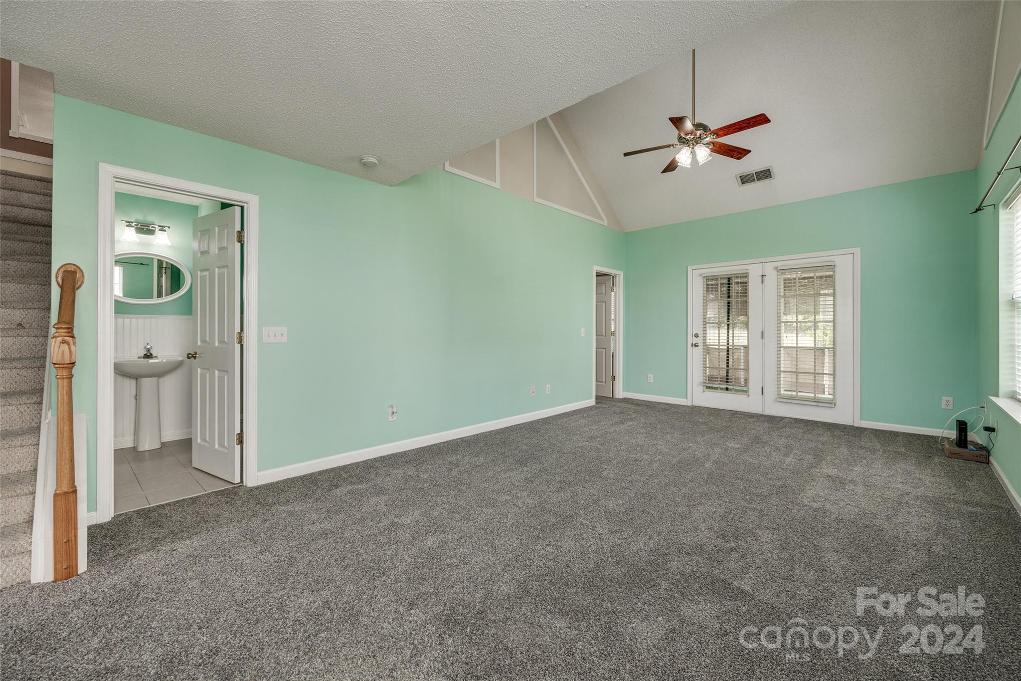 Lexington Commons - Residential