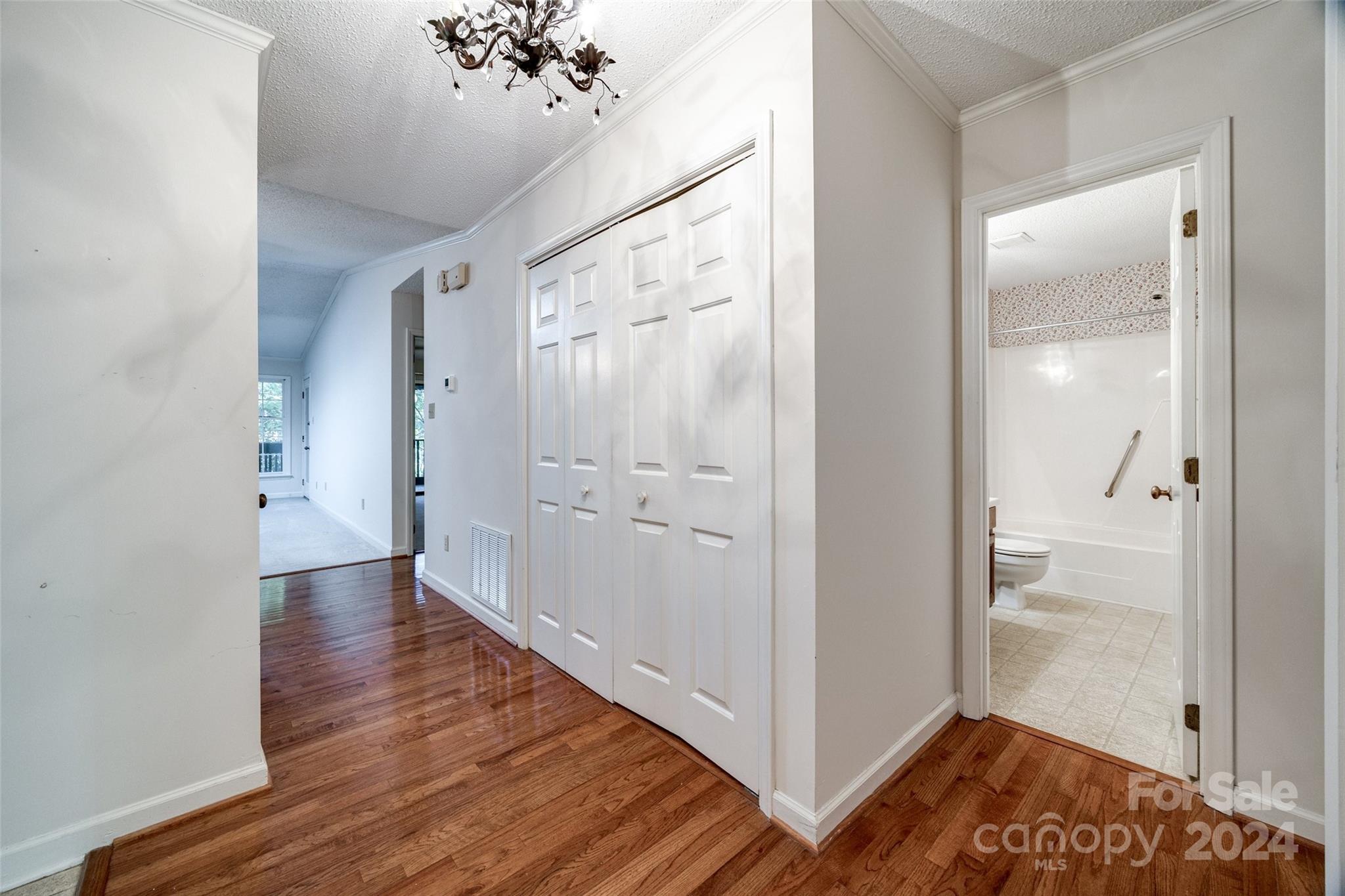 Cross Creek - Residential