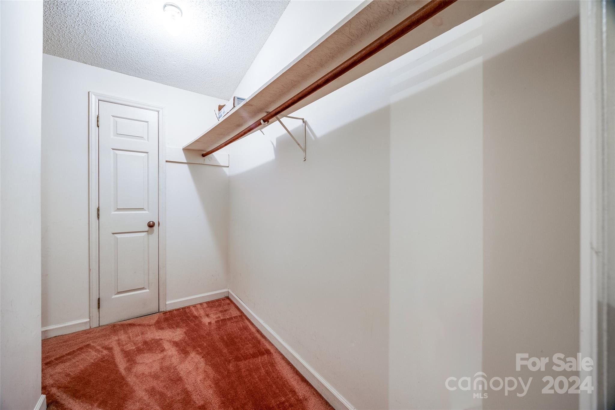 Cross Creek - Residential