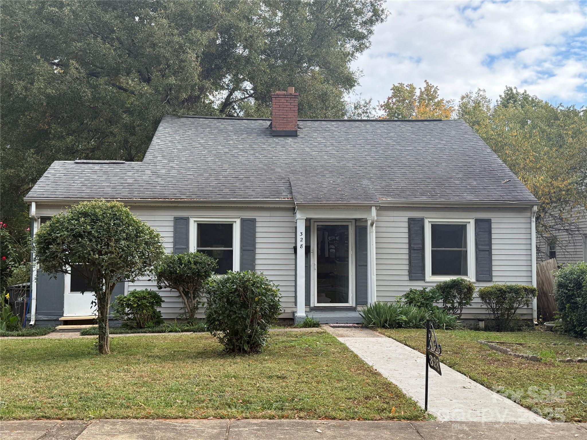 Welcome to 328 Keswick Avenue — a fantastic opportunity for investors or first-time homebuyers in the heart of Charlotte! This property offers solid potential with a functional layout, great bones, and a convenient location. Whether you’re looking to add to your rental portfolio, renovate for resale, or settle into your first home, this is a smart investment.

The home features a comfortable living area, well-sized bedrooms, and a kitchen that can easily be updated to suit your style. The lot offers outdoor space for entertaining, expansion, or future improvements.

Located close to major highways, shopping, dining, and just minutes from Uptown Charlotte and North Camp End, this property combines affordability with accessibility.

Don’t miss your chance to build equity and create value in a growing area — schedule your showing today!