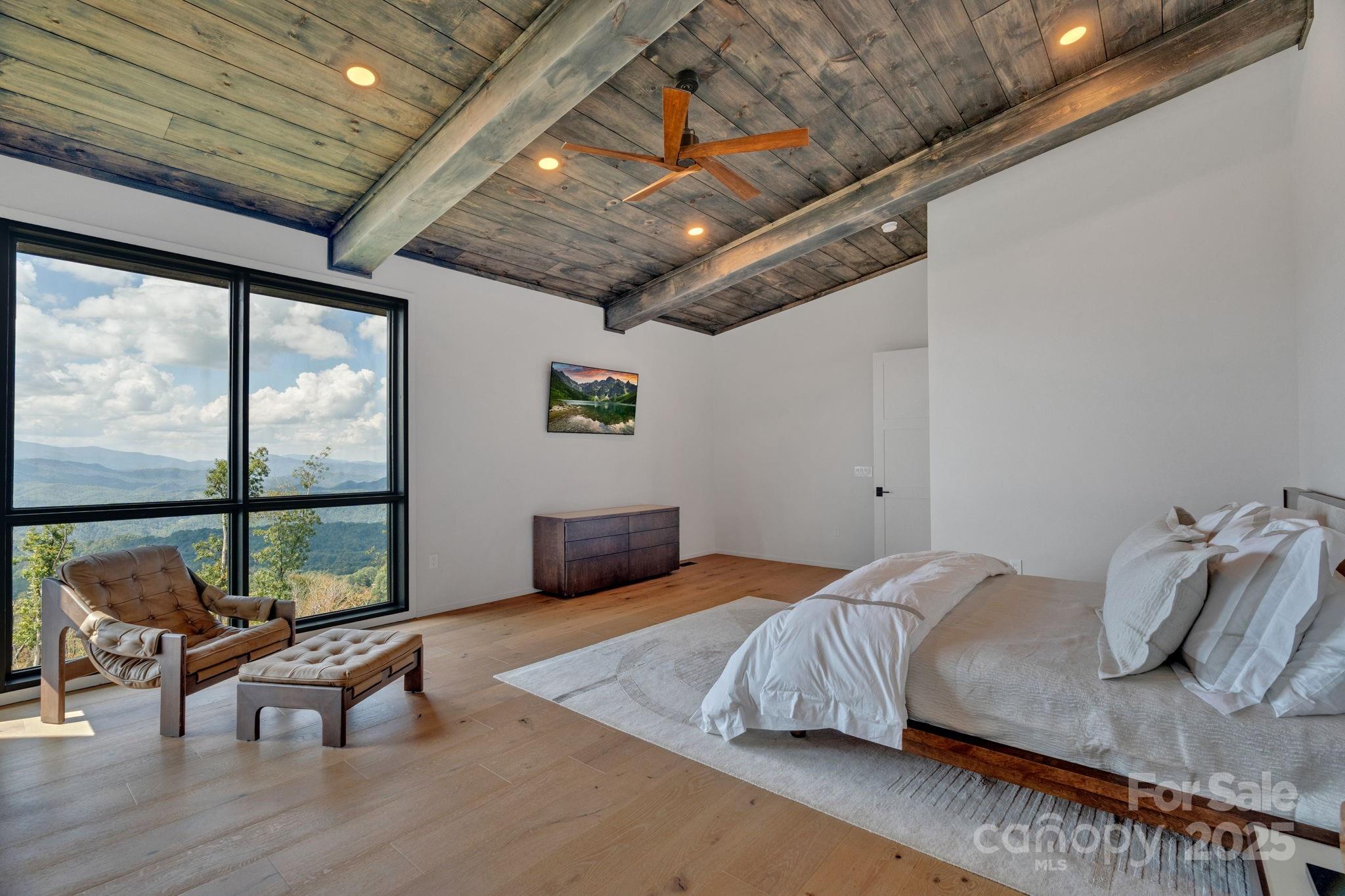 The Lodges at Eagles Nest - Residential