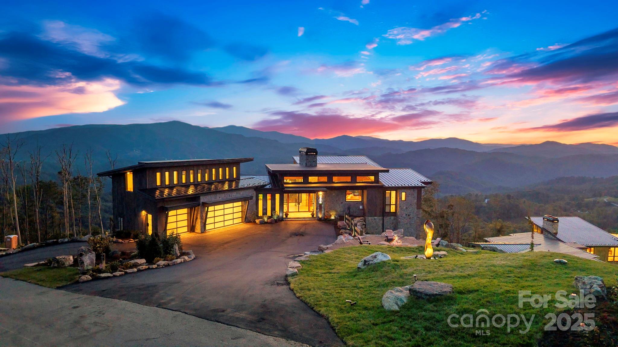 The Lodges at Eagles Nest - Residential