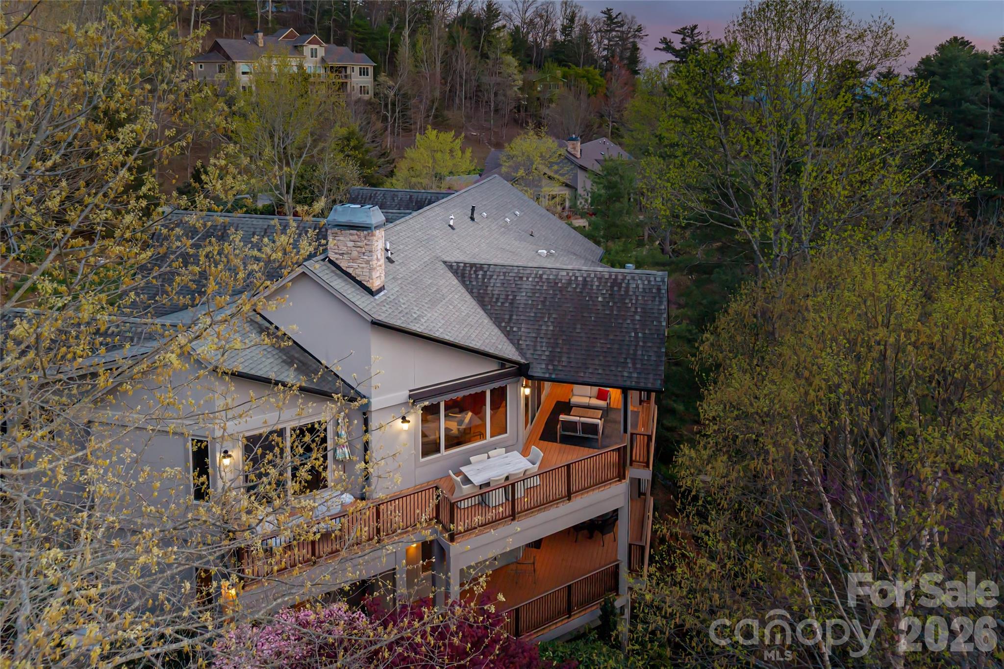 Reynolds Mountain - Residential