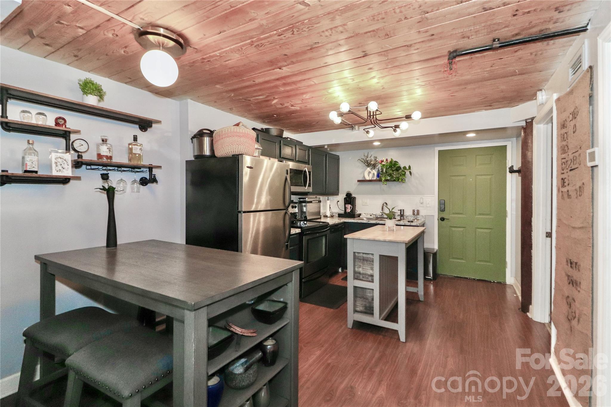 FoxRidge Lofts - Residential
