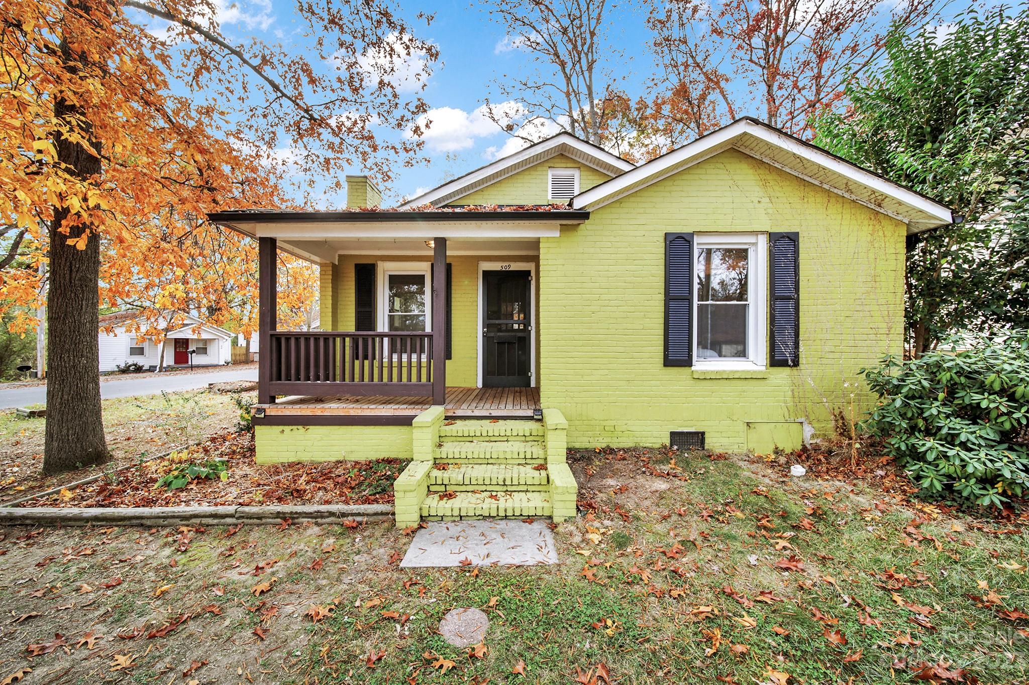 This 2 bedroom bungalow is exactly what you have been waiting for! It has so much charm and character. The home sits on a corner lot and you can enjoy porch sitting on the front porch or back porch. Located close to Charlotte, the airport, restaurants, and shopping. Come take a look now and decide where to put the Christmas Tree!