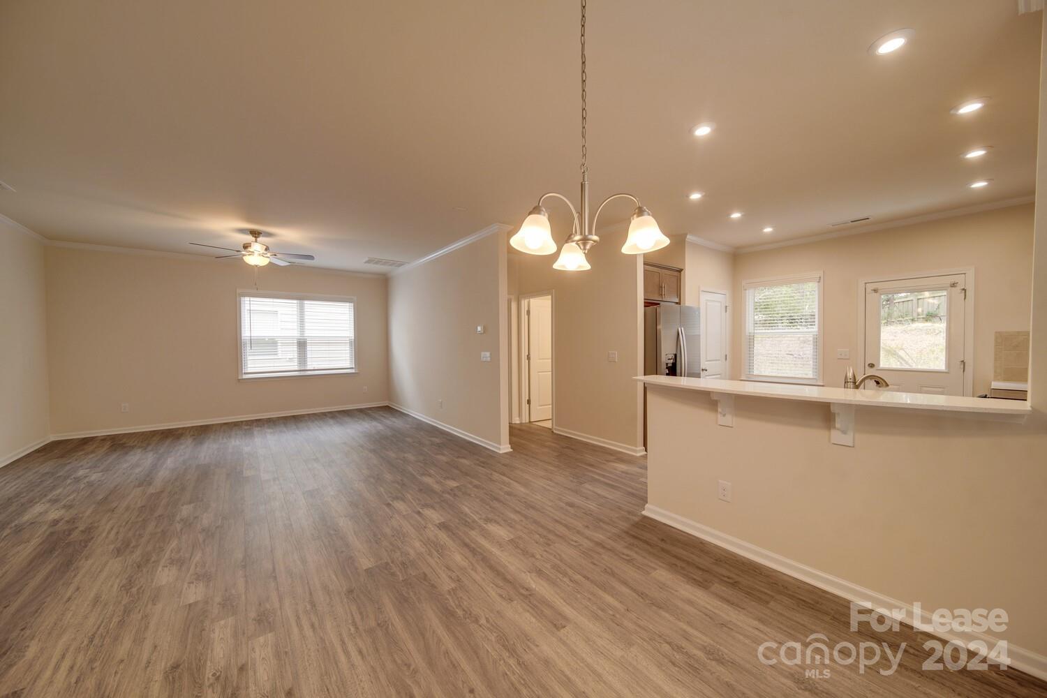 Starmount Cove - Residential Lease