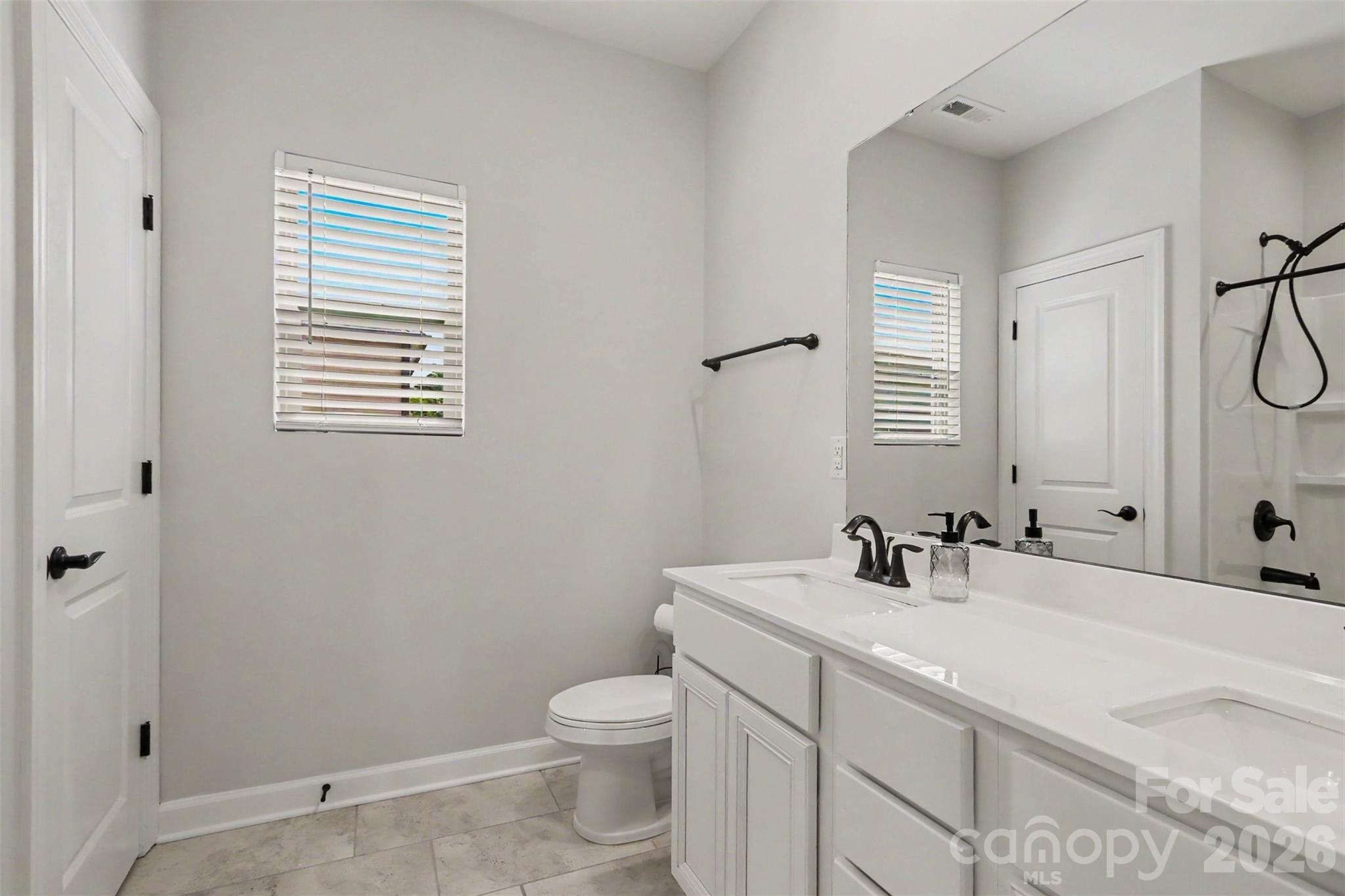Haywyck Meadows - Residential