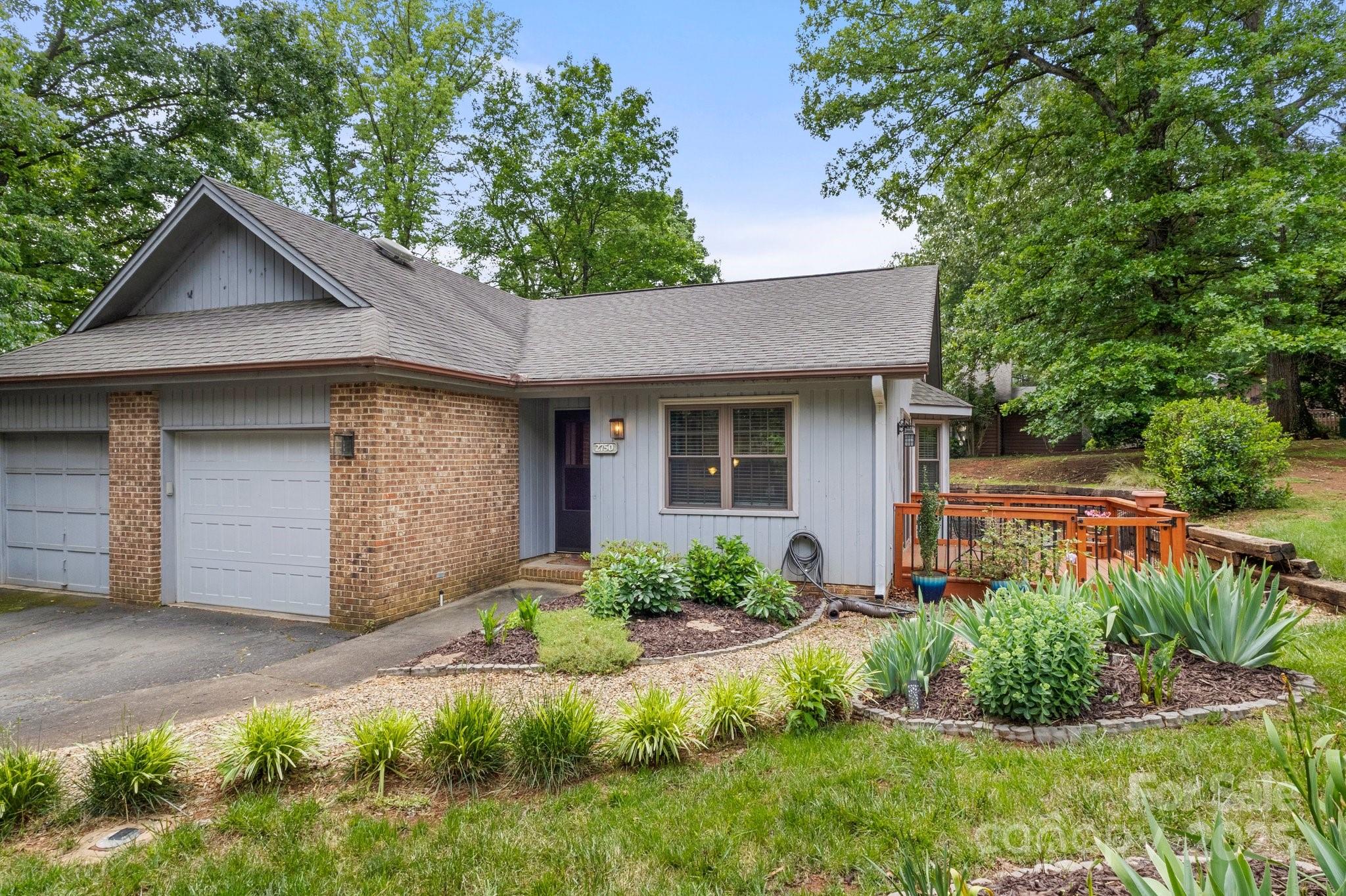 Woodridge - Residential