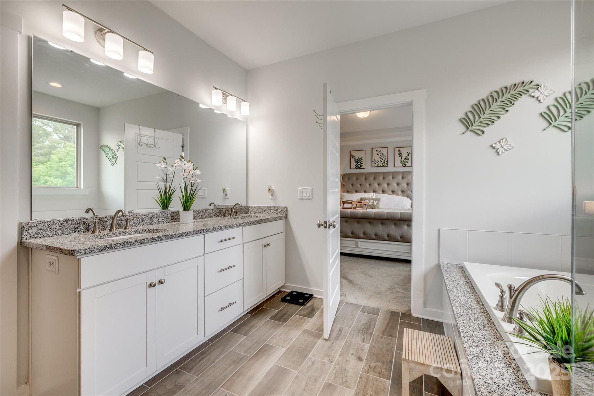 Paddlers Cove - Residential