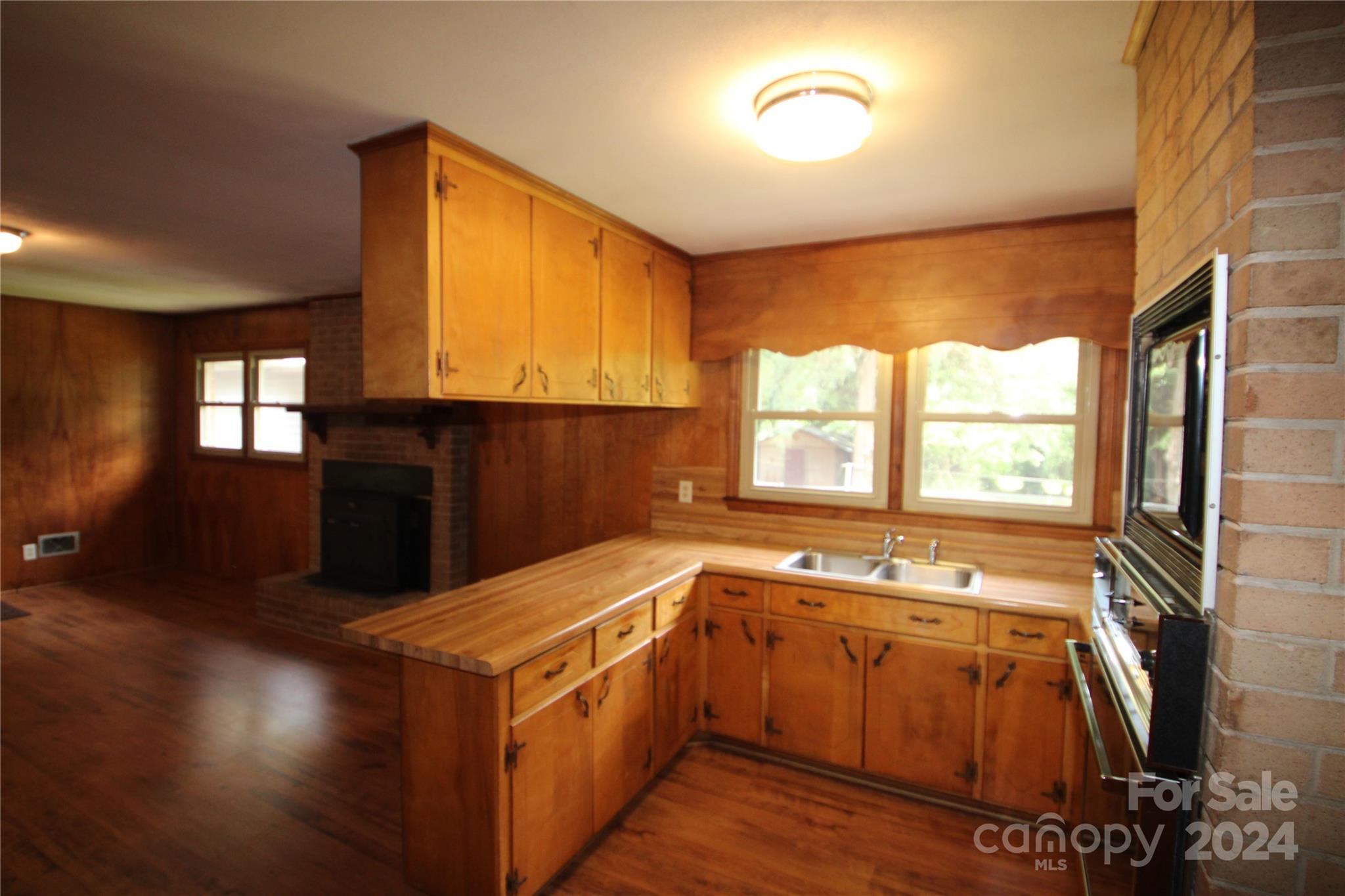 Forest Lake - Residential