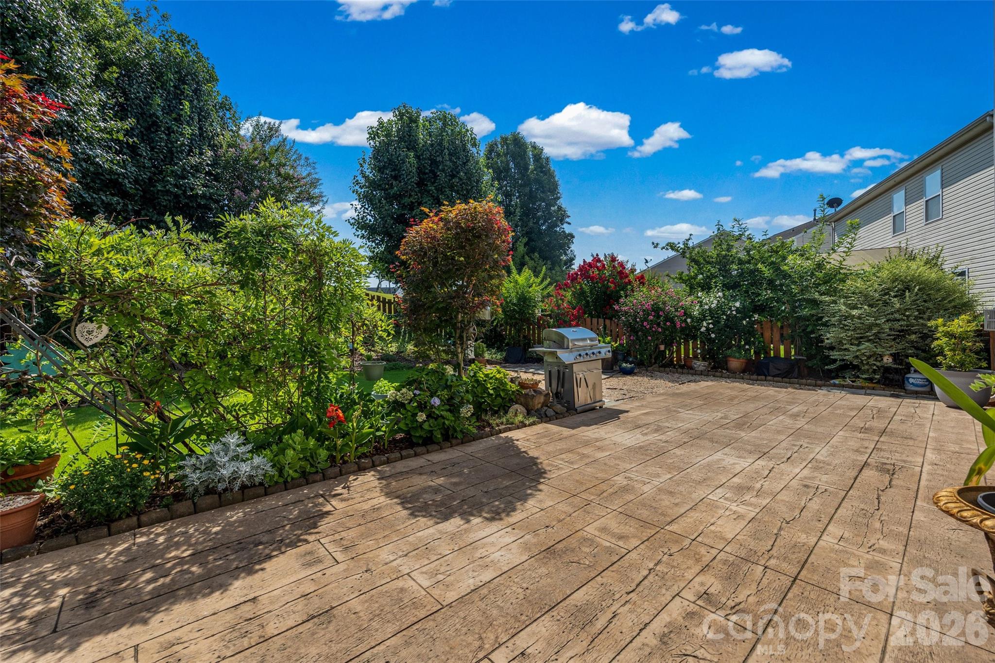 Matthews Grove - Residential