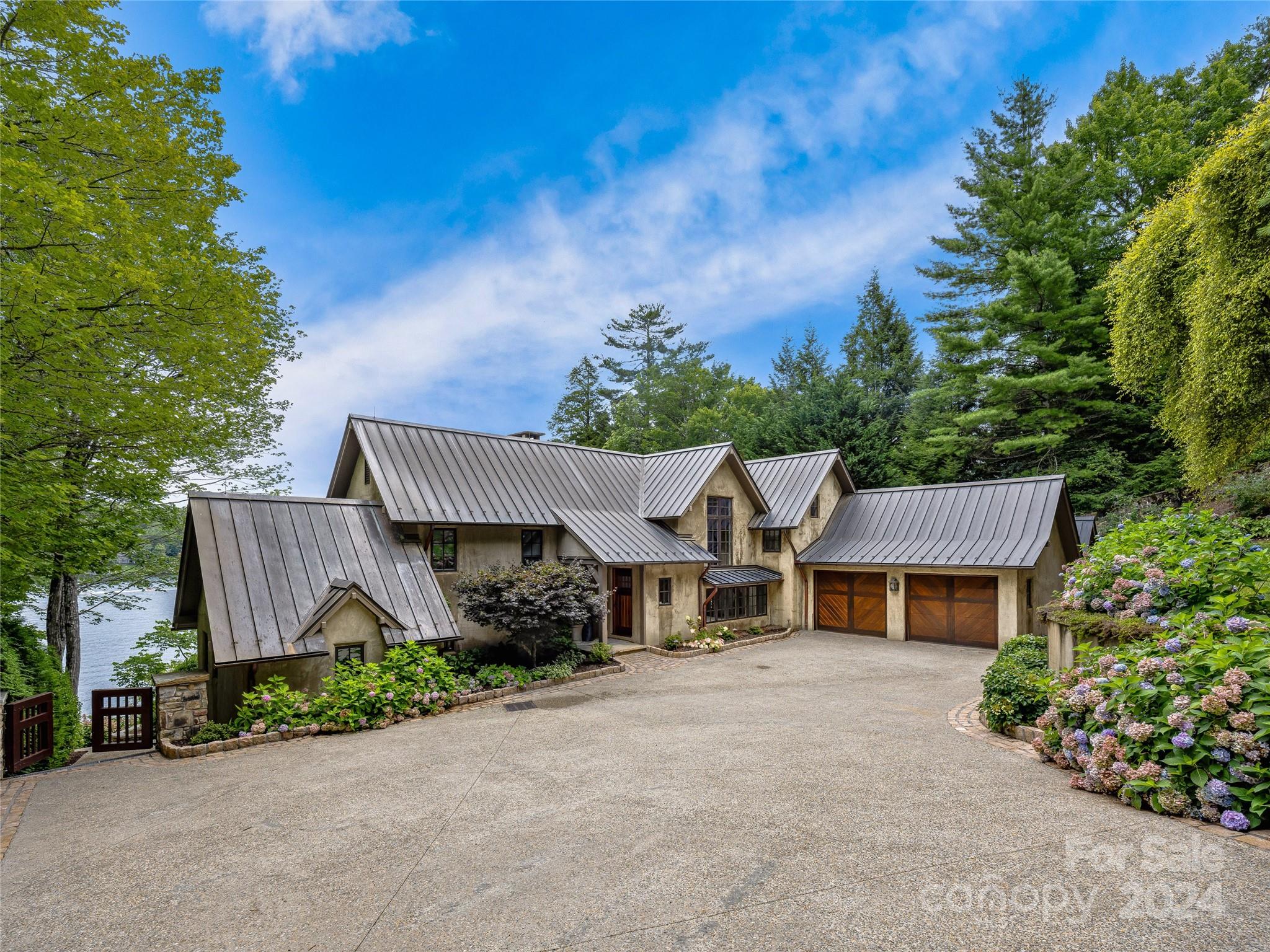 Lake Toxaway Estates - Residential