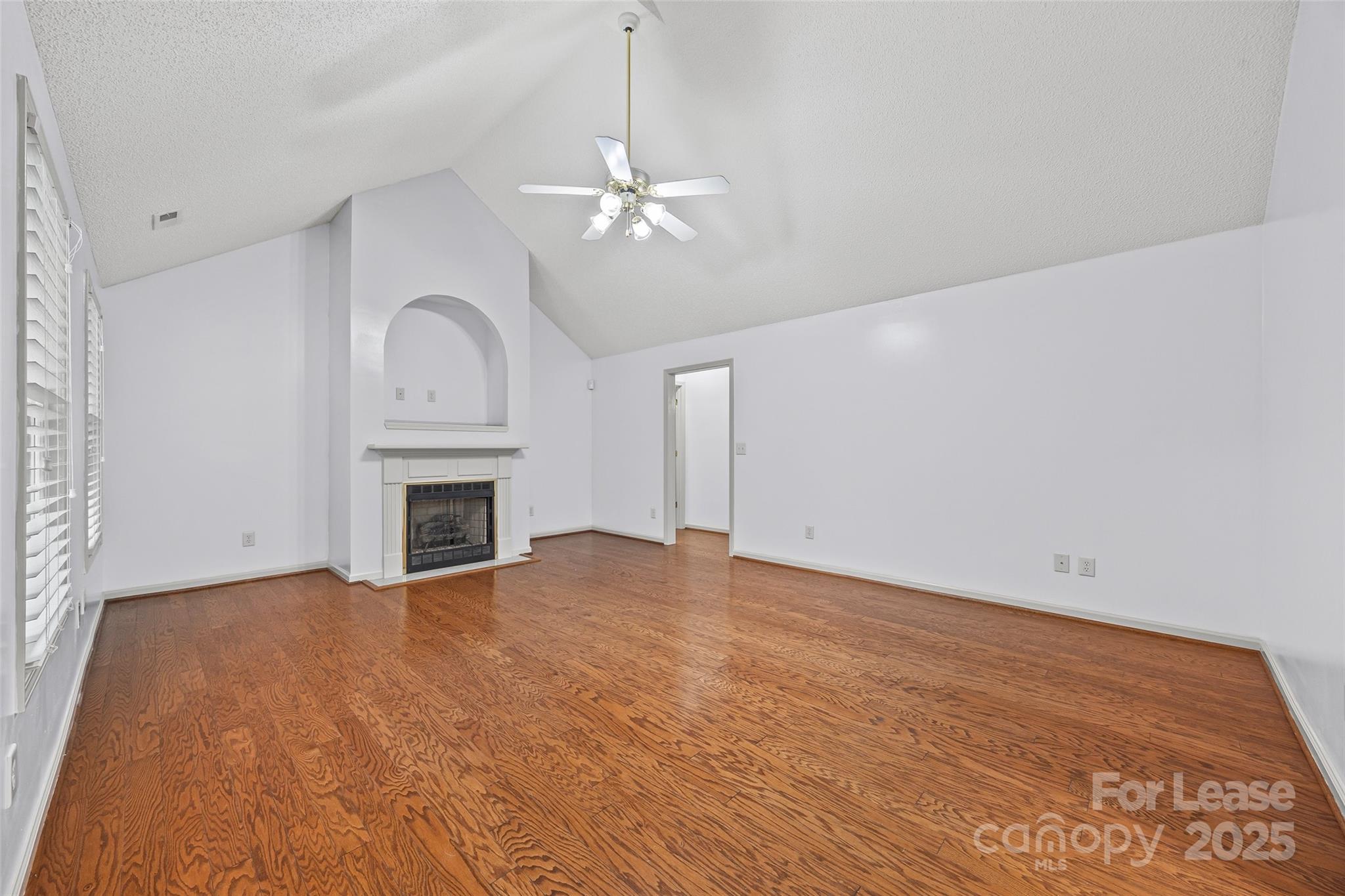 Hallmark Glen - Residential Lease