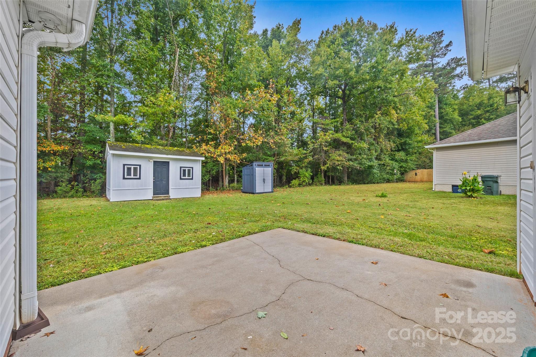 Hallmark Glen - Residential Lease