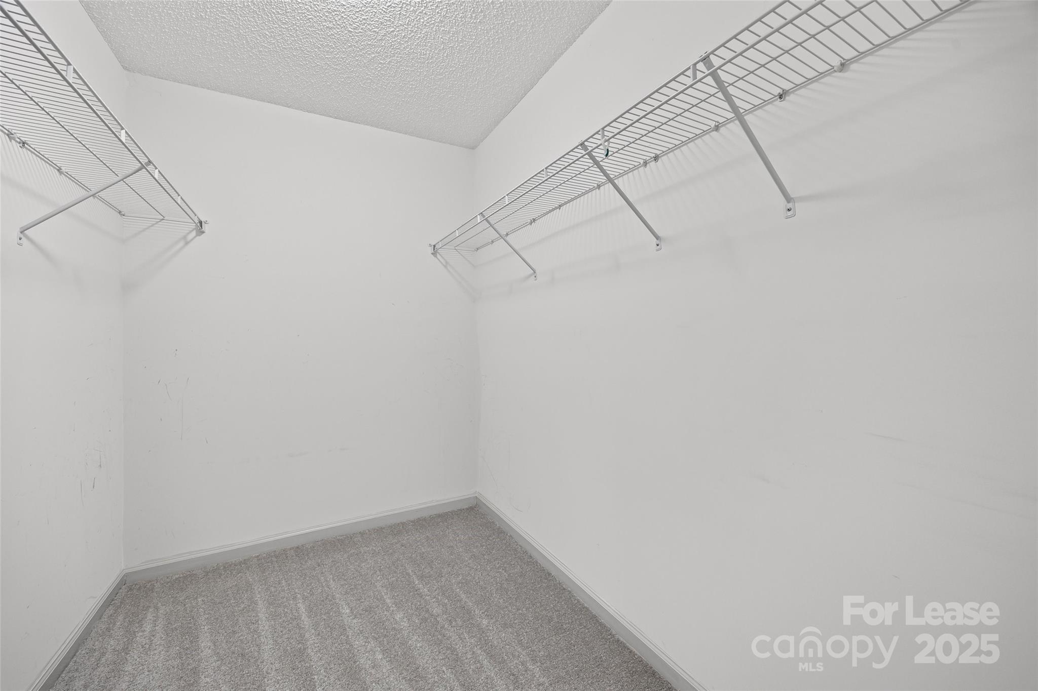 Hallmark Glen - Residential Lease