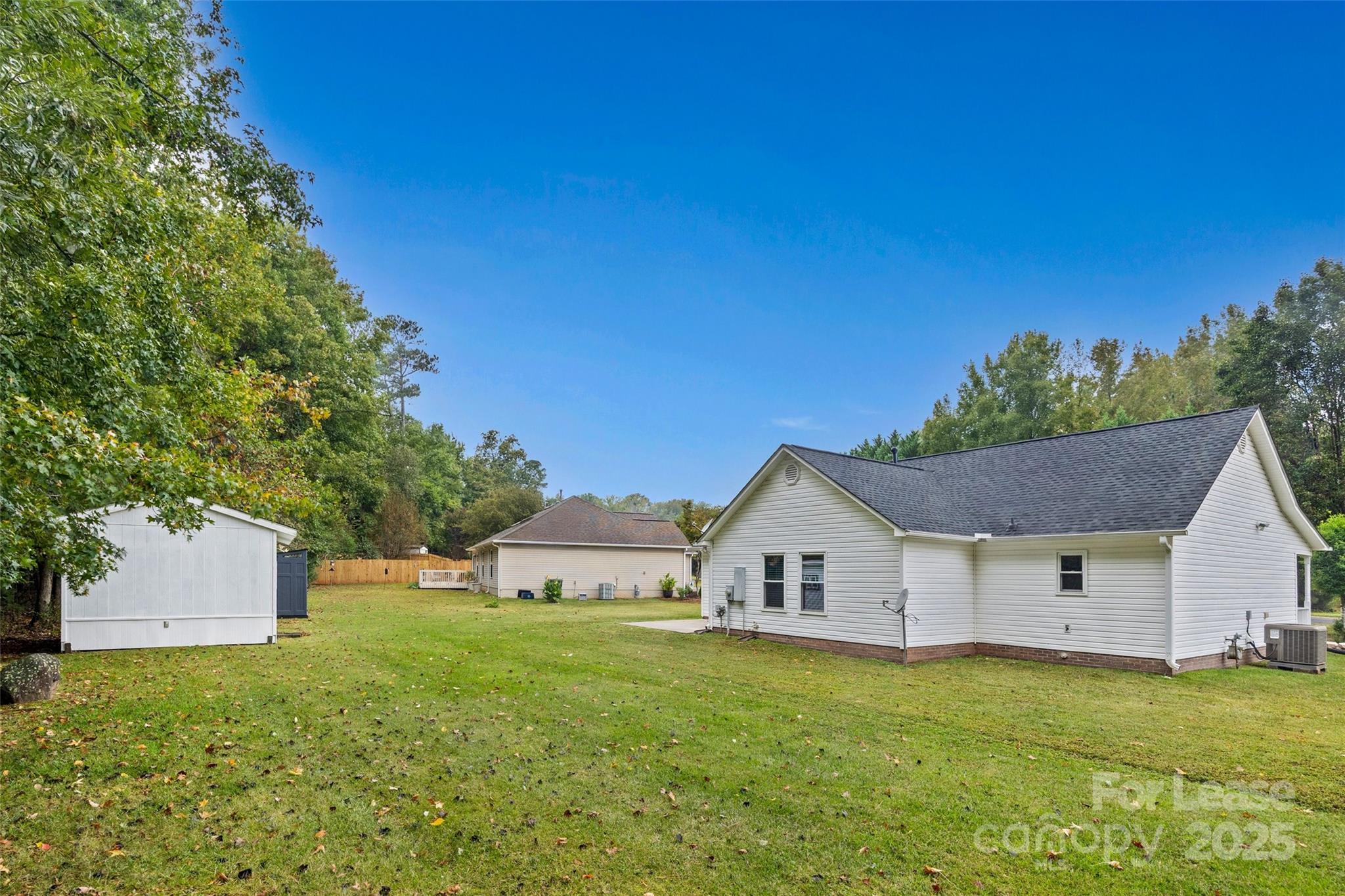 Hallmark Glen - Residential Lease