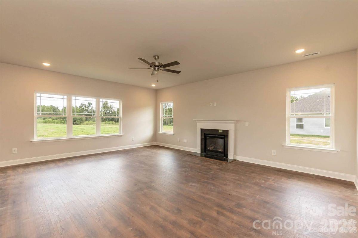Cardiff Glyn - Residential