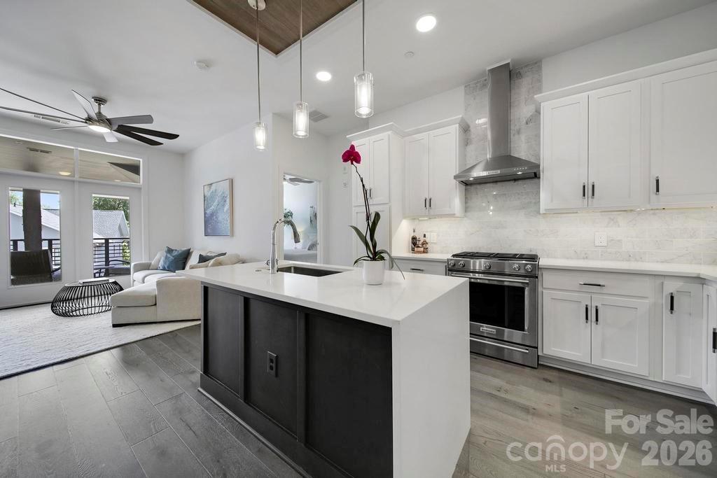 Experience elevated city living in the heart of South End, one of Charlotte’s most coveted neighborhoods. This beautiful 2-bedroom, 2.5-bath condo seamlessly combines modern style with everyday comfort and convenience. Featuring impressive 10-foot ceilings throughout, the home feels bright, open, and inviting from the moment you step inside.
Both bedrooms are spacious and offer ample closet storage, while the bathrooms showcase sleek finishes and contemporary fixtures. The upgraded kitchen is thoughtfully designed with generous cabinetry, premium KitchenAid appliances, and plenty of space to cook and entertain. A custom laundry room with a quartz countertop adds both style and functionality.
Residents enjoy access to premium community amenities, including a fully renovated fitness center, secure package and mail room, a private courtyard with a fire pit, and a gated parking garage. The condo also includes two parking spaces and a private climate-controlled storage room for added convenience.
Step outside and immerse yourself in the vibrant South End lifestyle, where renowned dining, shopping, and entertainment are all just moments from your door. Offering an unbeatable location paired with modern upgrades and exceptional amenities, this condo is the perfect place to call home.