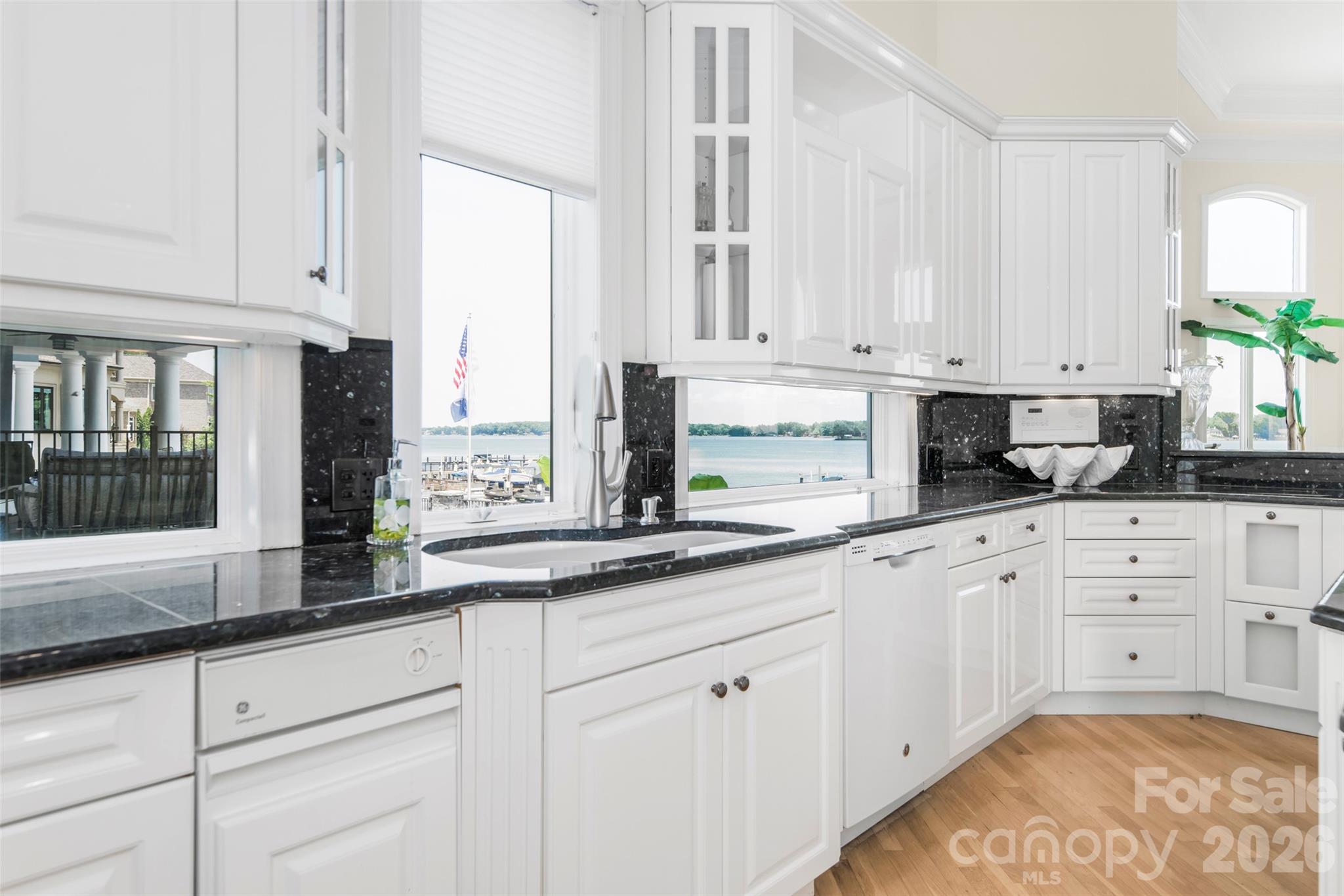 Governors Island - Residential