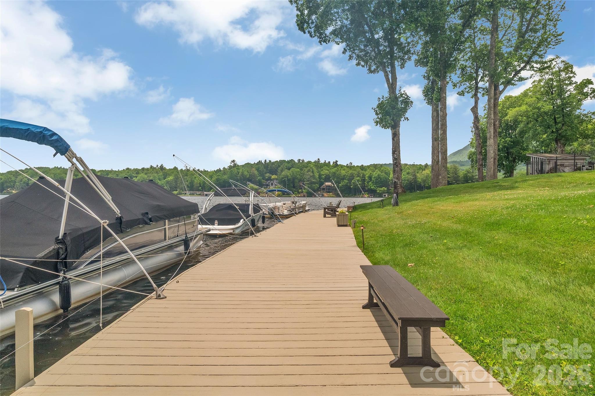 Lake Toxaway Estates - Residential