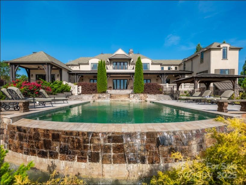 Caroland Farms - Residential
