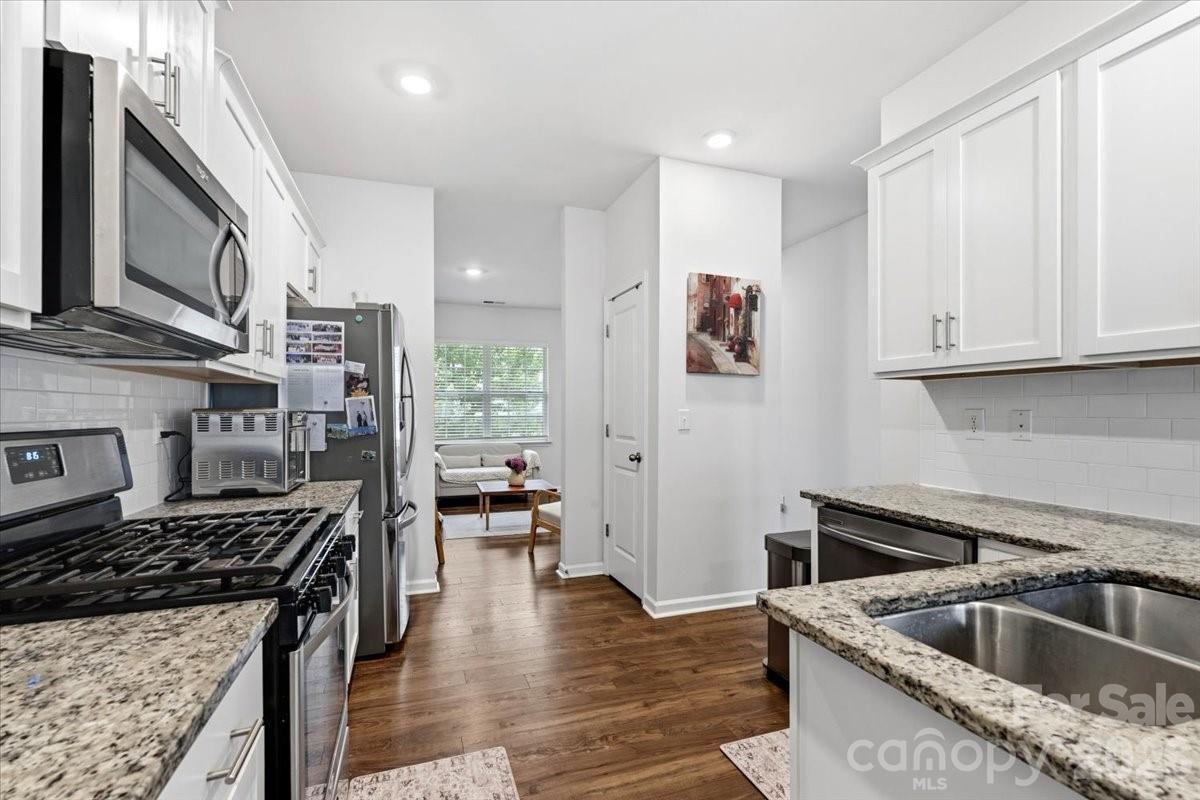 Lanier Village - Residential