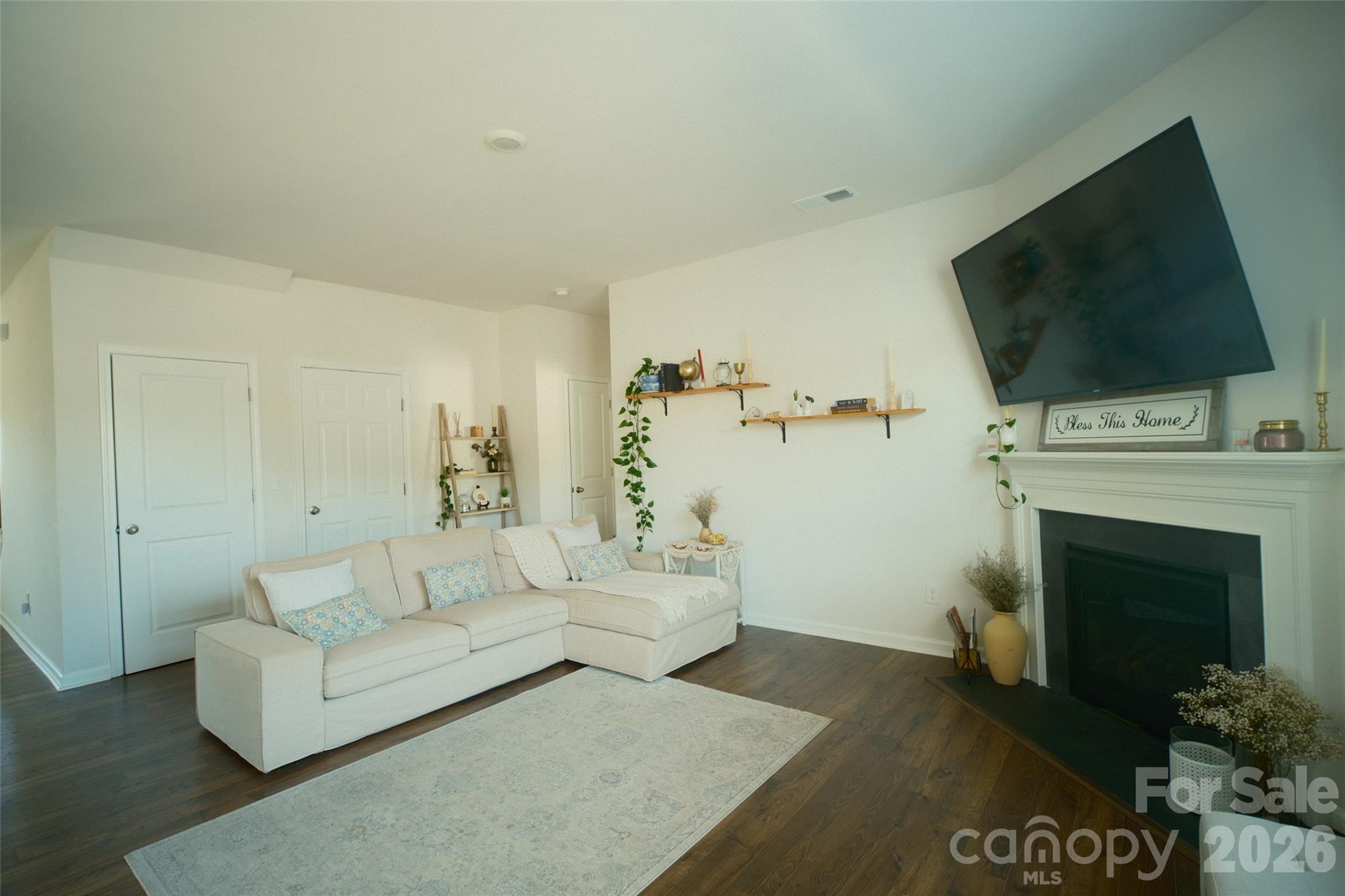 Lanier Village - Residential