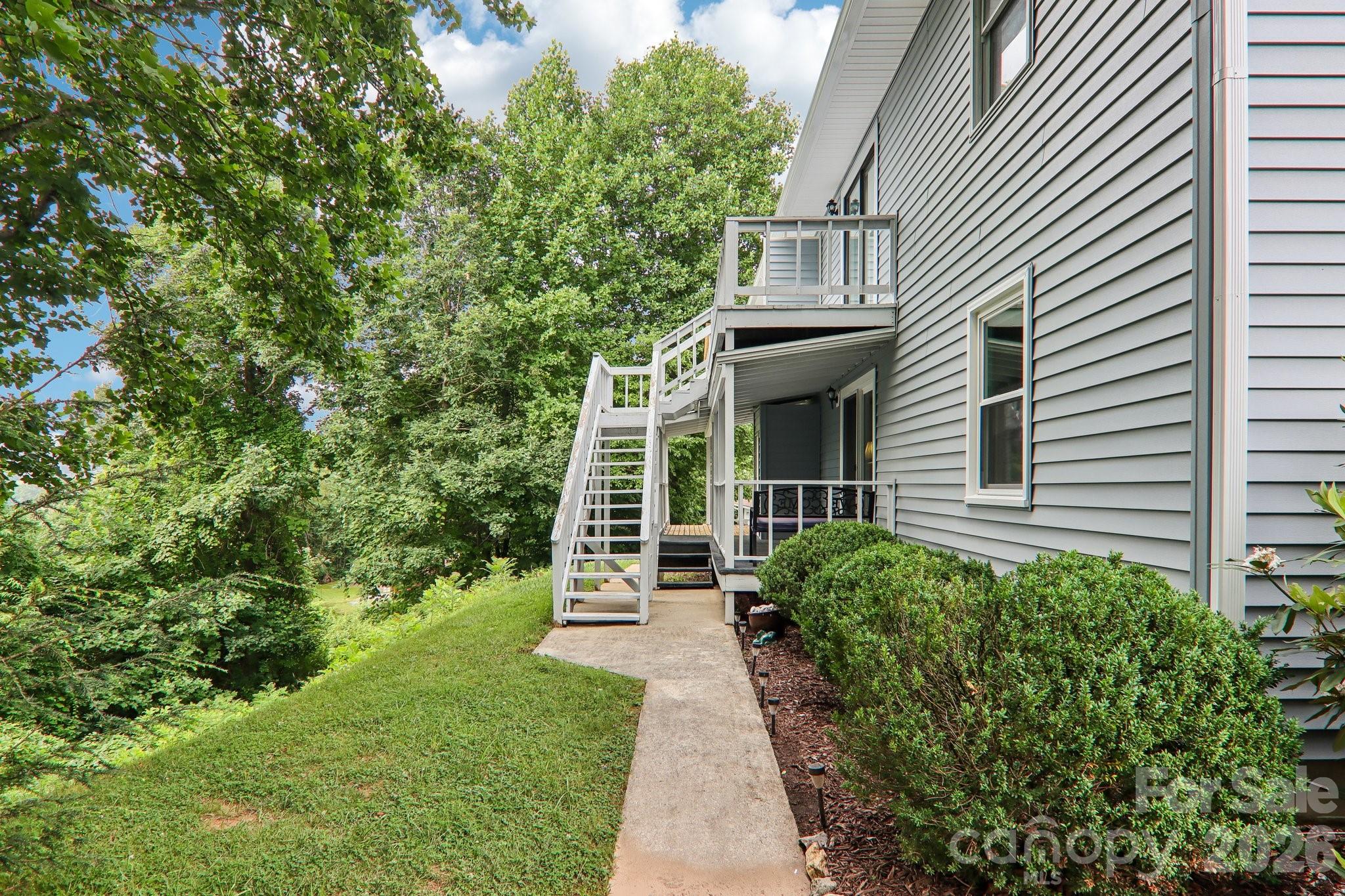 Junaluska View - Residential