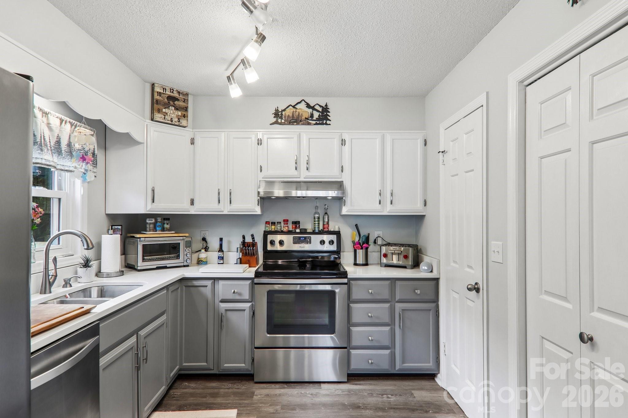 Junaluska View - Residential