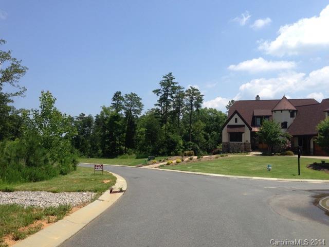 Great flat lot in waterfront gated community. Partial water view in the winter. Beautiful clubhouse, pool, gym,
parks, trails and boat slips!