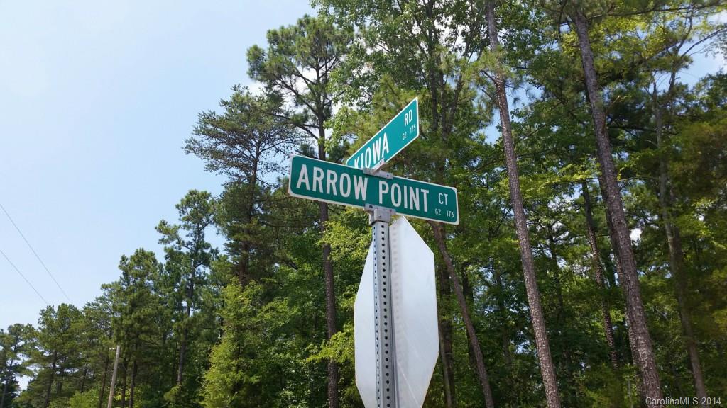 KIOWA POINTE - Land