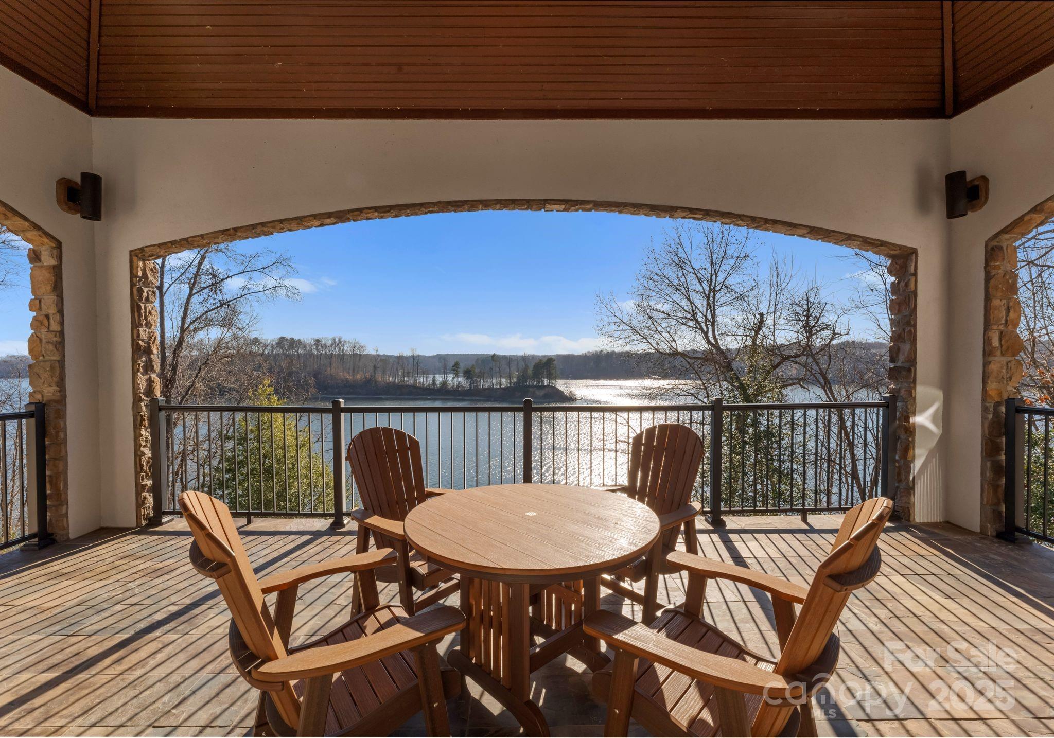 Windemere Island - Residential