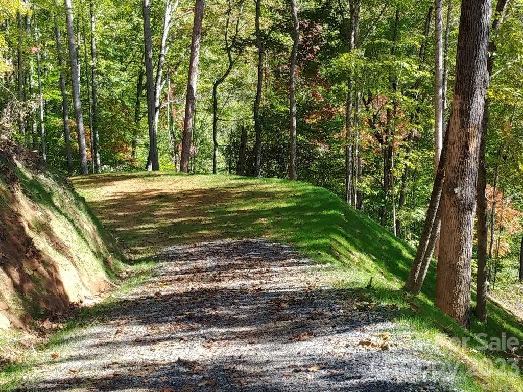 The Settlement at Thomas Divide - Land