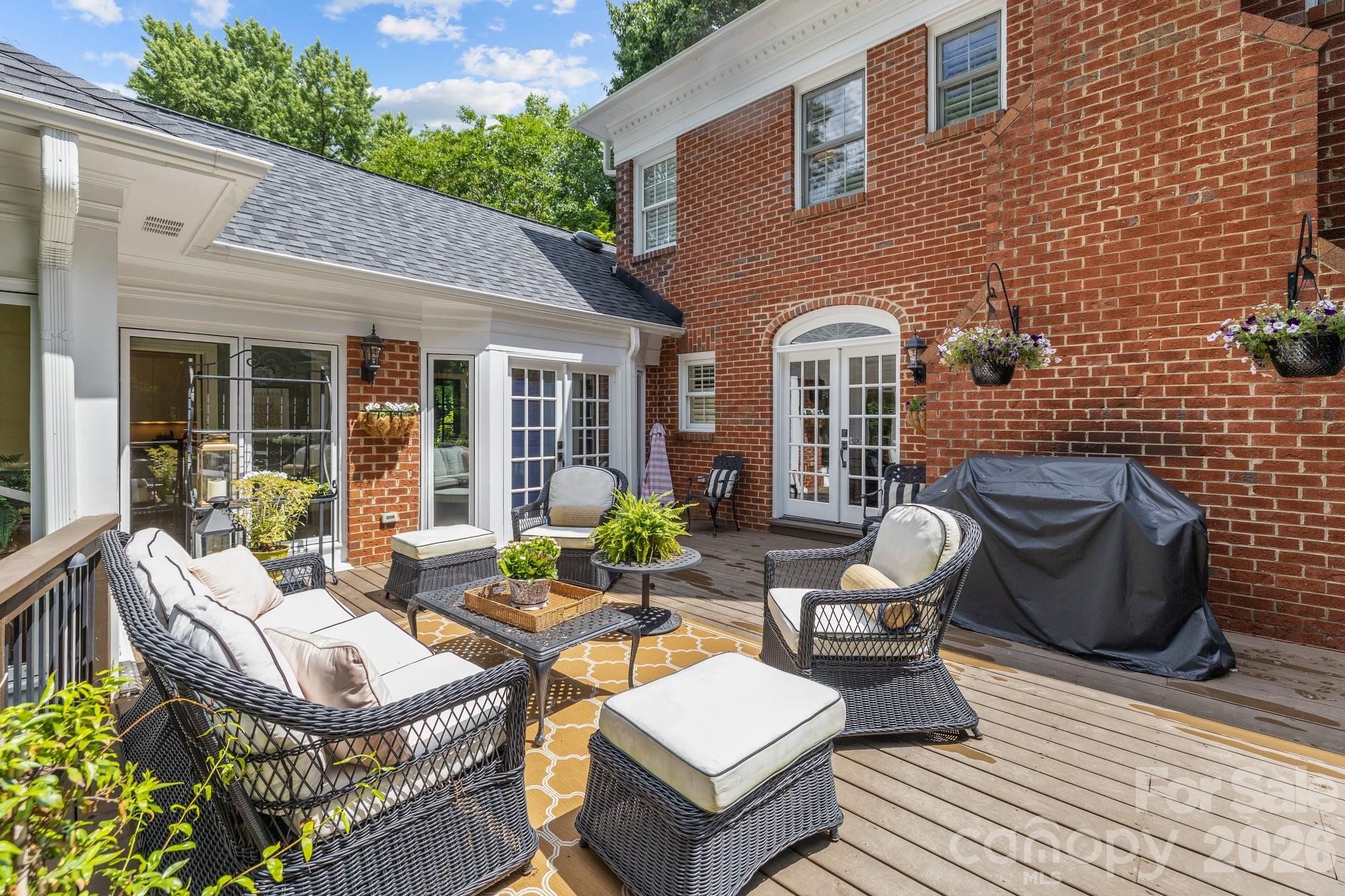 Quail Hollow - Residential
