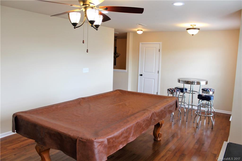 Almond Glen - Residential