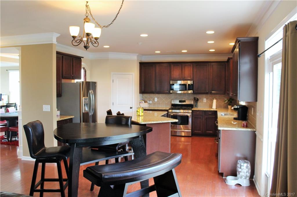 Almond Glen - Residential