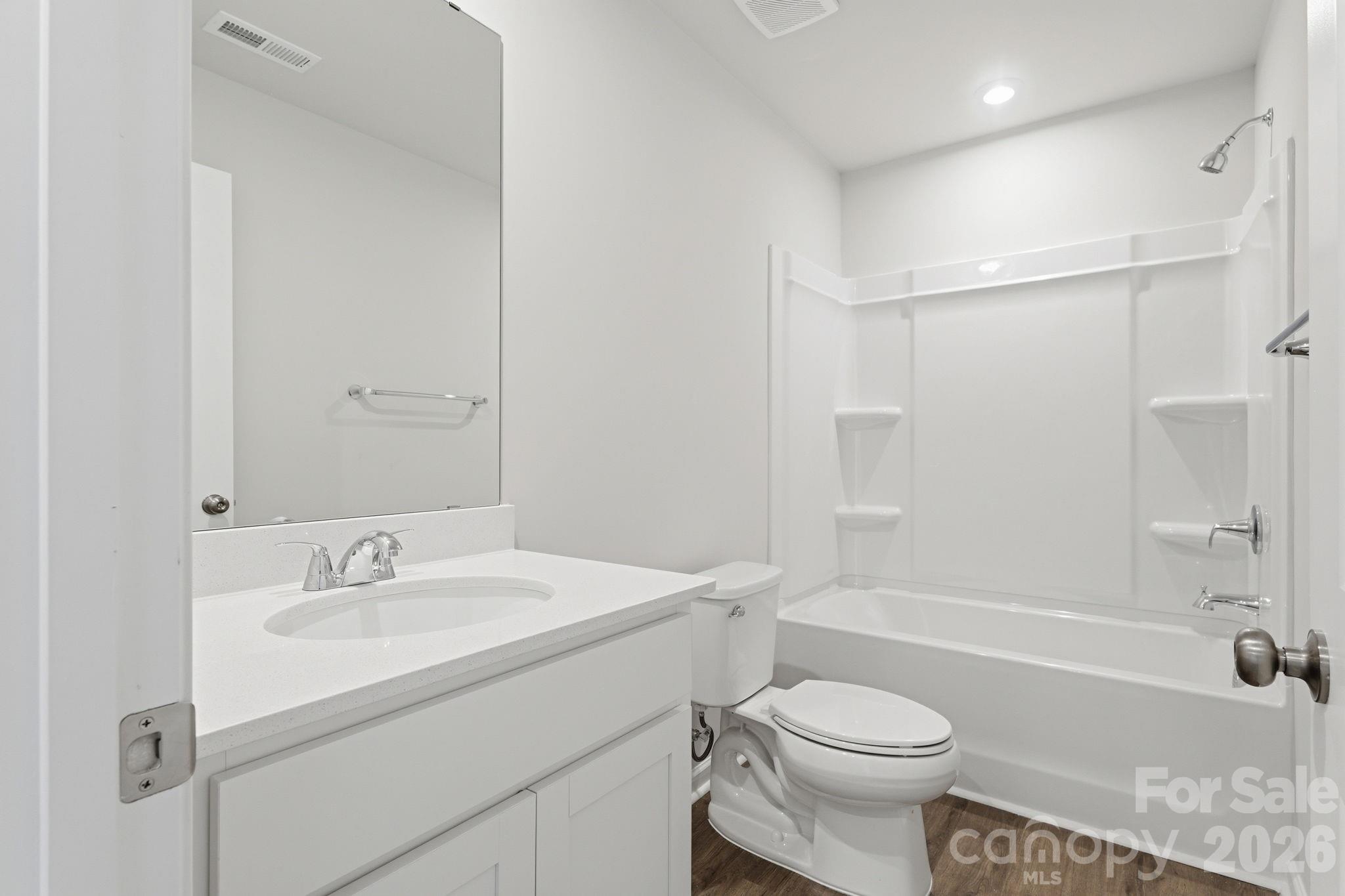The Retreat at Laurelbrook - Residential