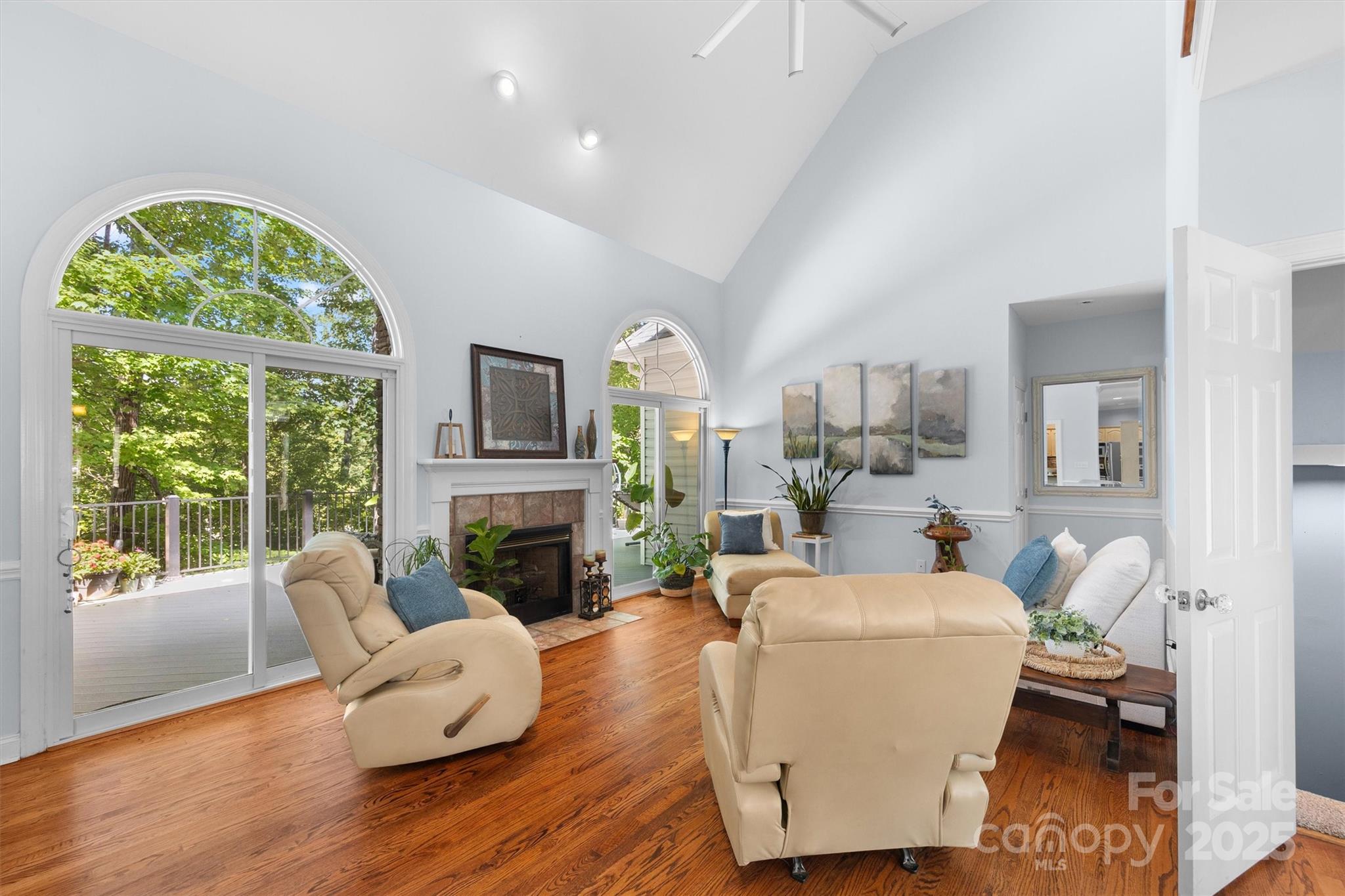 Tega Cay - Residential