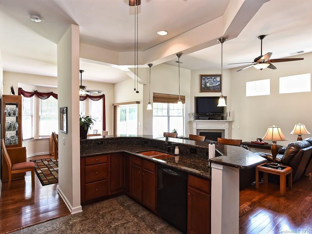Ridge Pointe - Residential