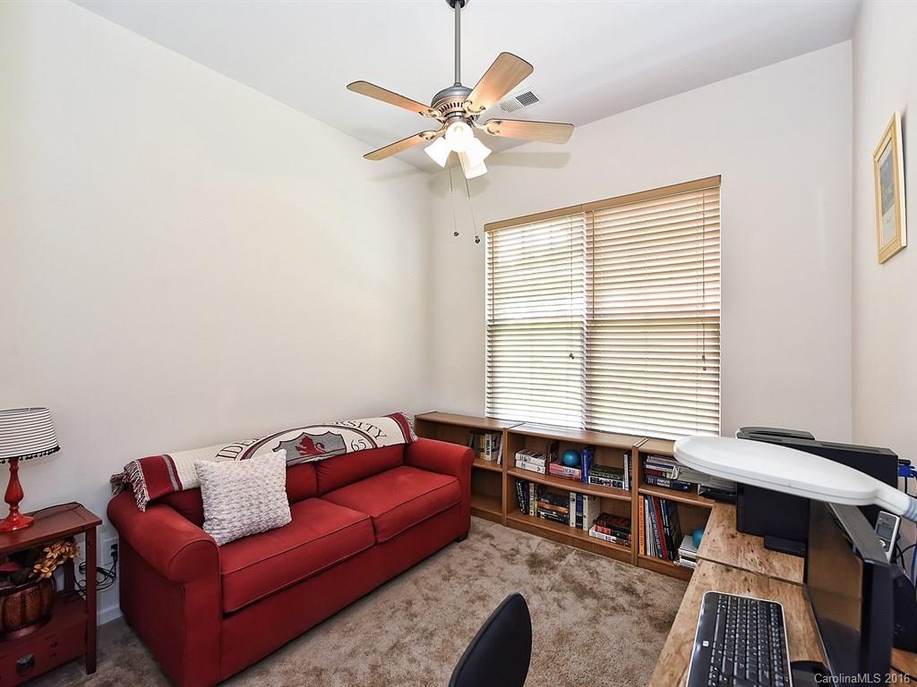 Ridge Pointe - Residential