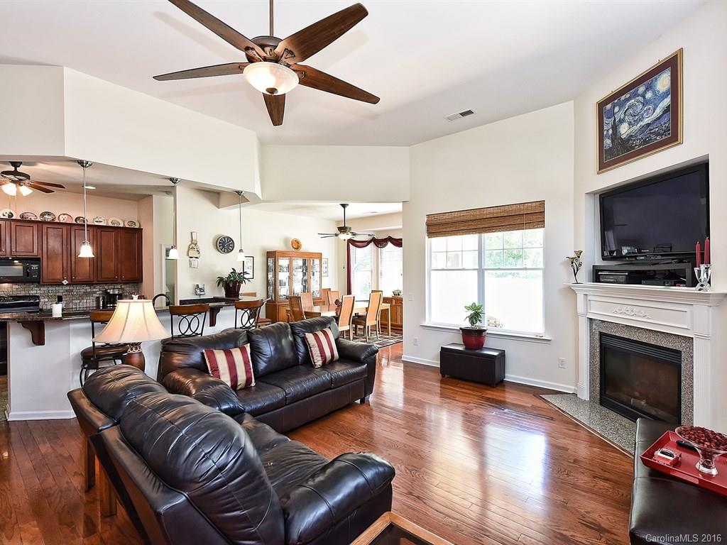 Ridge Pointe - Residential