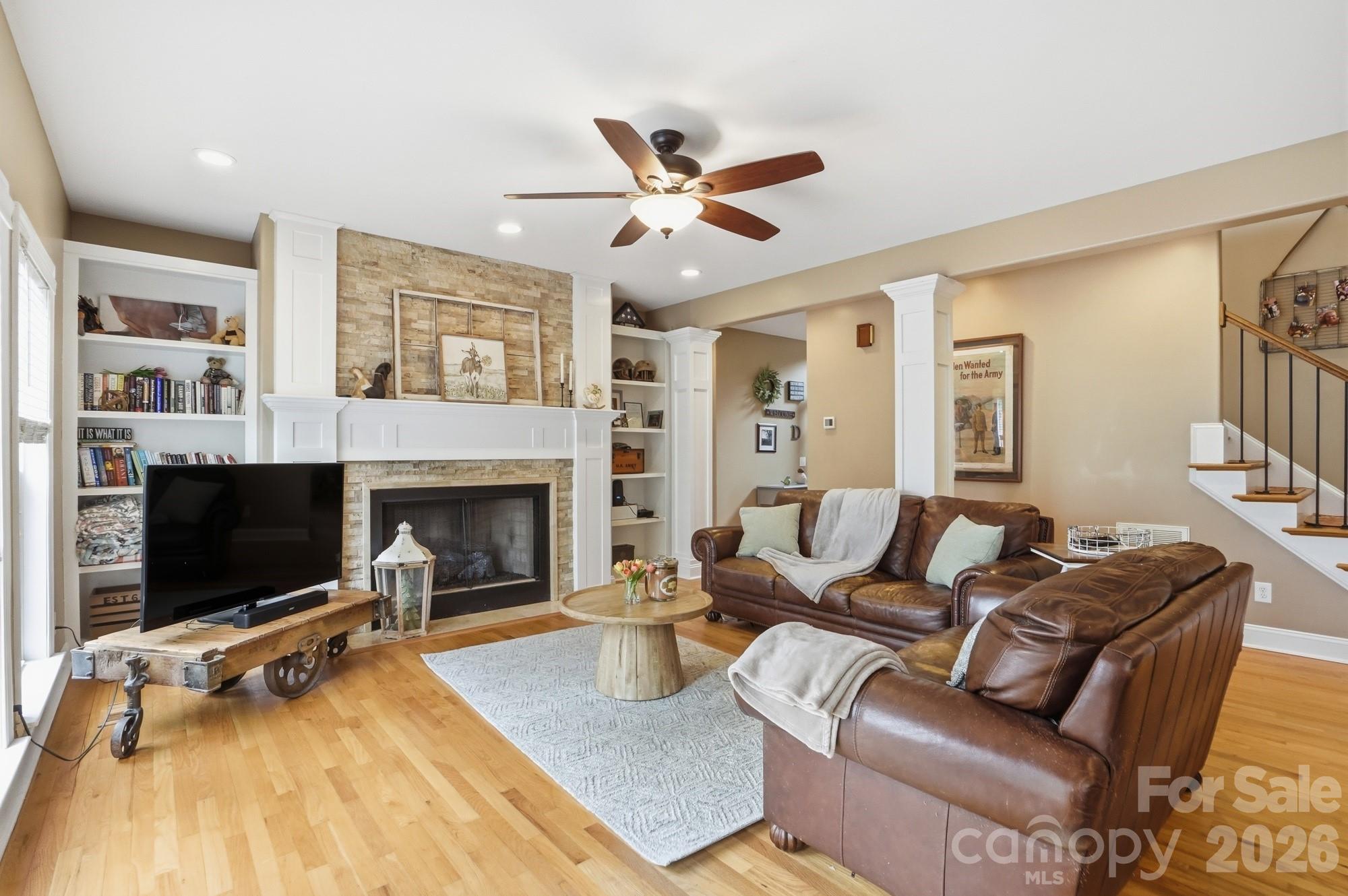 Walnut Crest - Residential