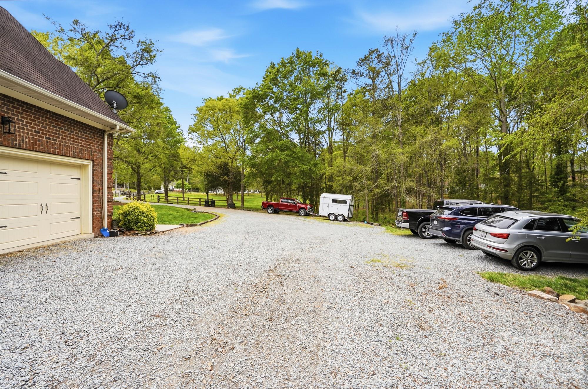 Walnut Crest - Residential