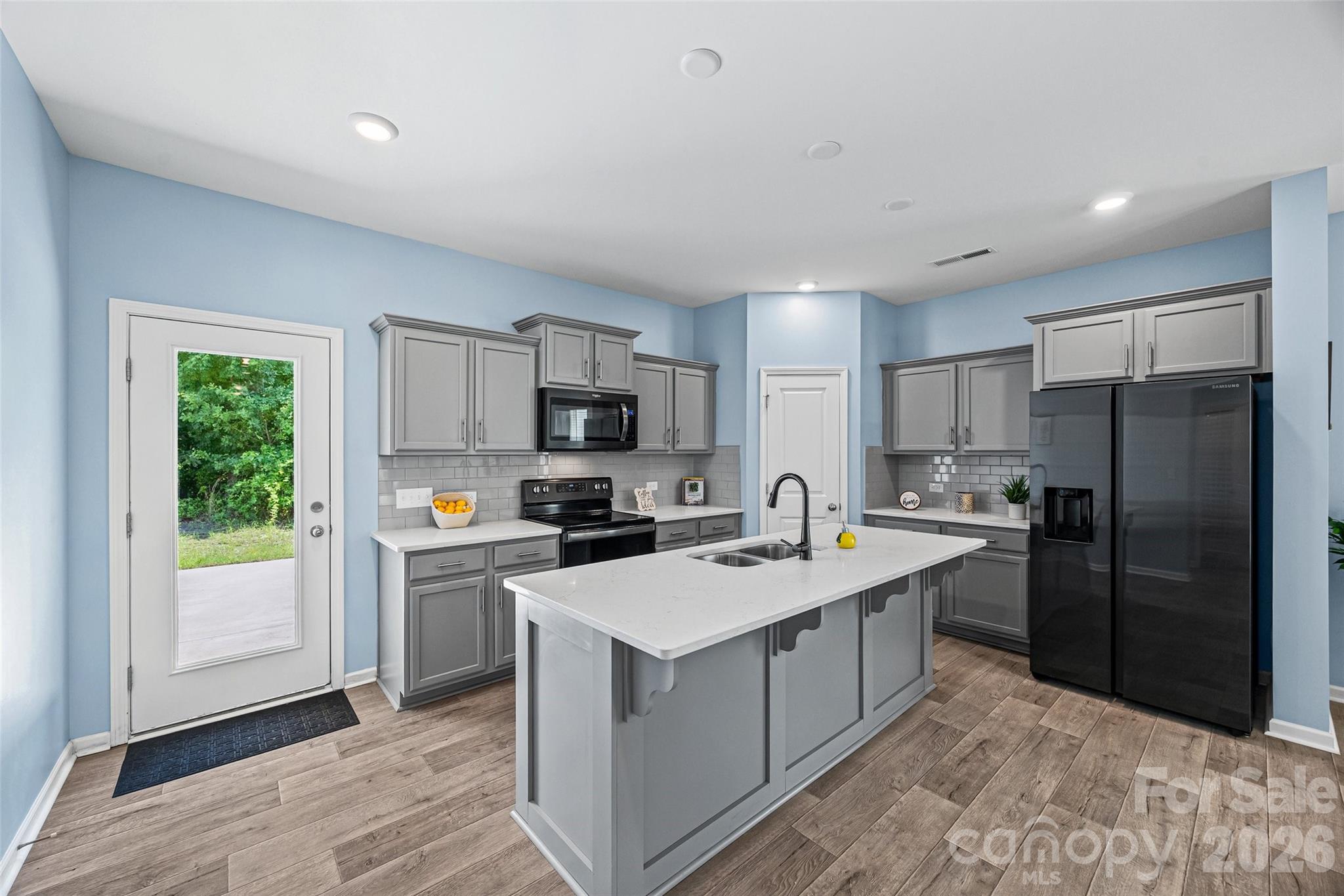 Upper Riverpointe - Residential